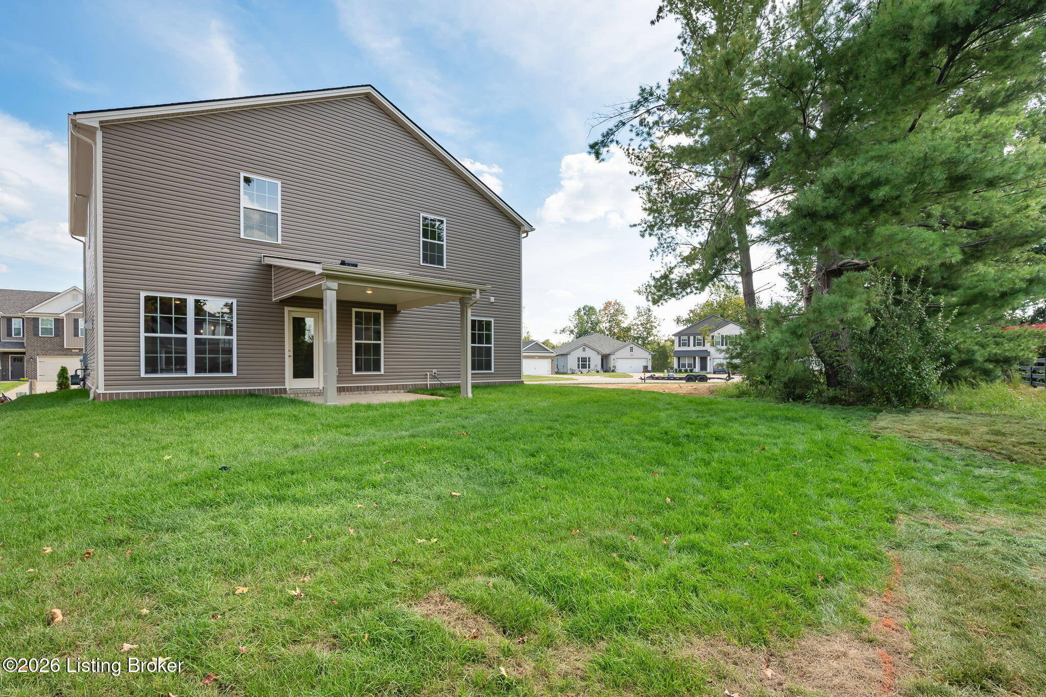 7922 Copper Drift Way Property Photo 36