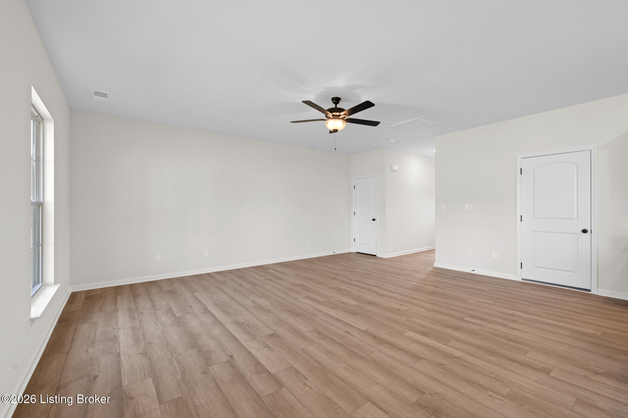 10805 Pine Bellow Ln Property Photo 9