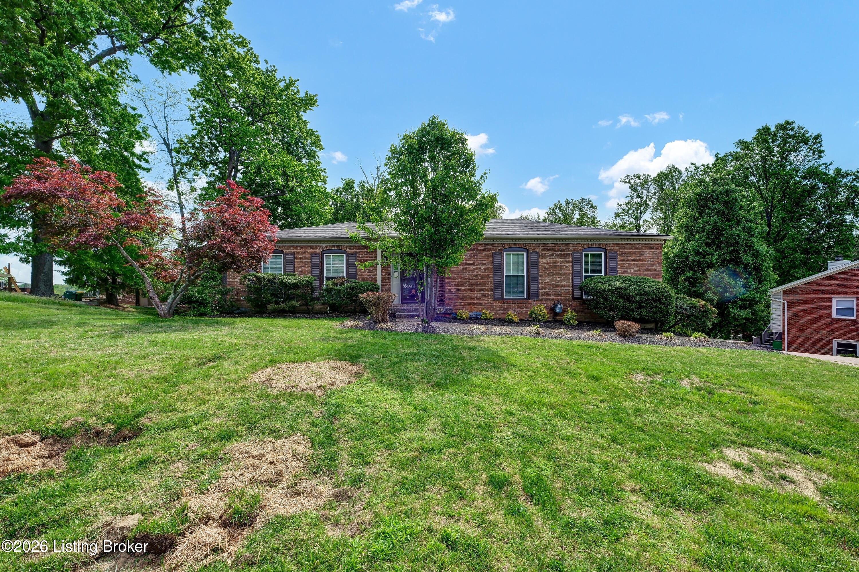 8203 Regal Pine Ct Property Photo 2