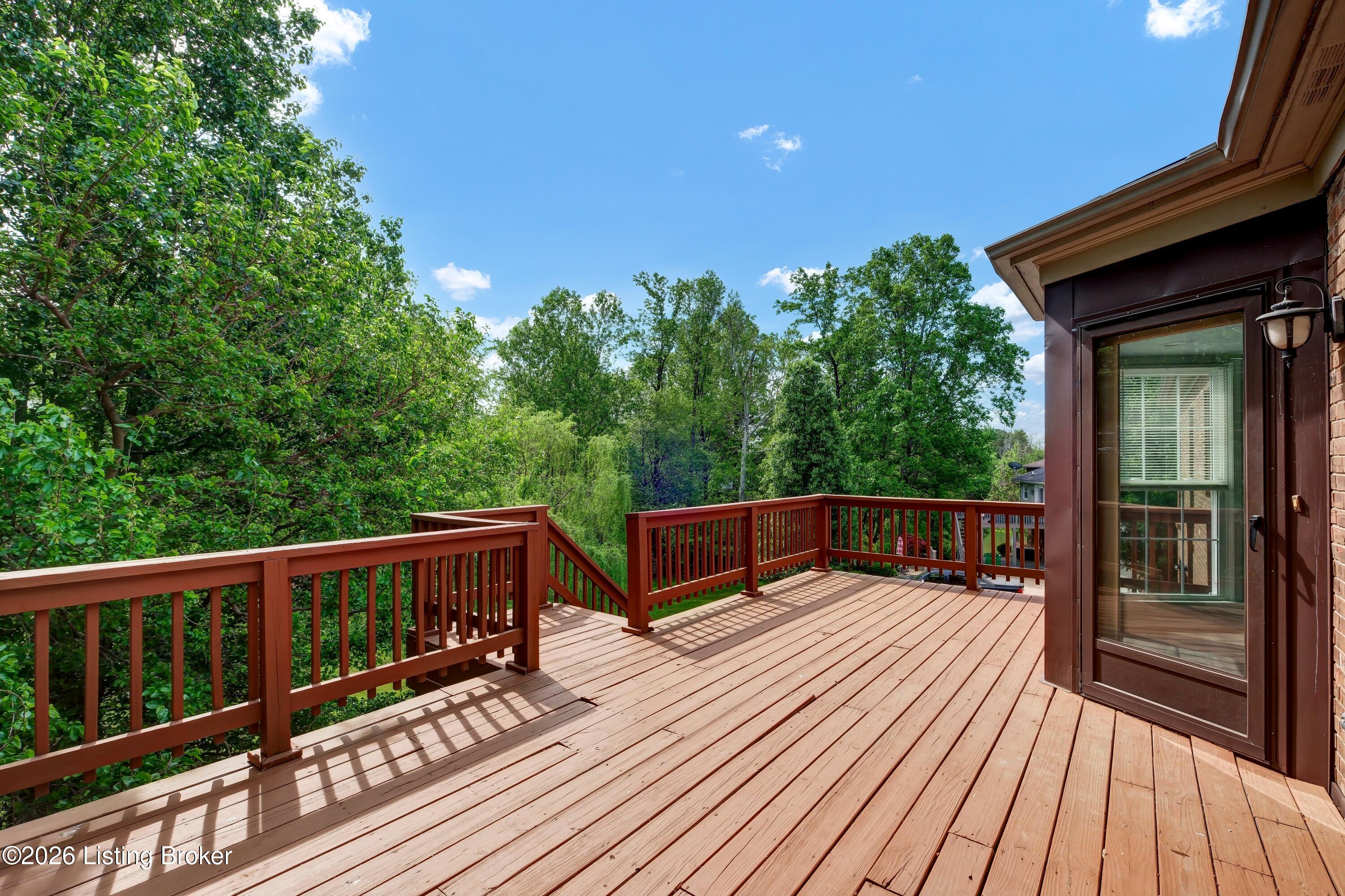 8203 Regal Pine Ct Property Photo 9