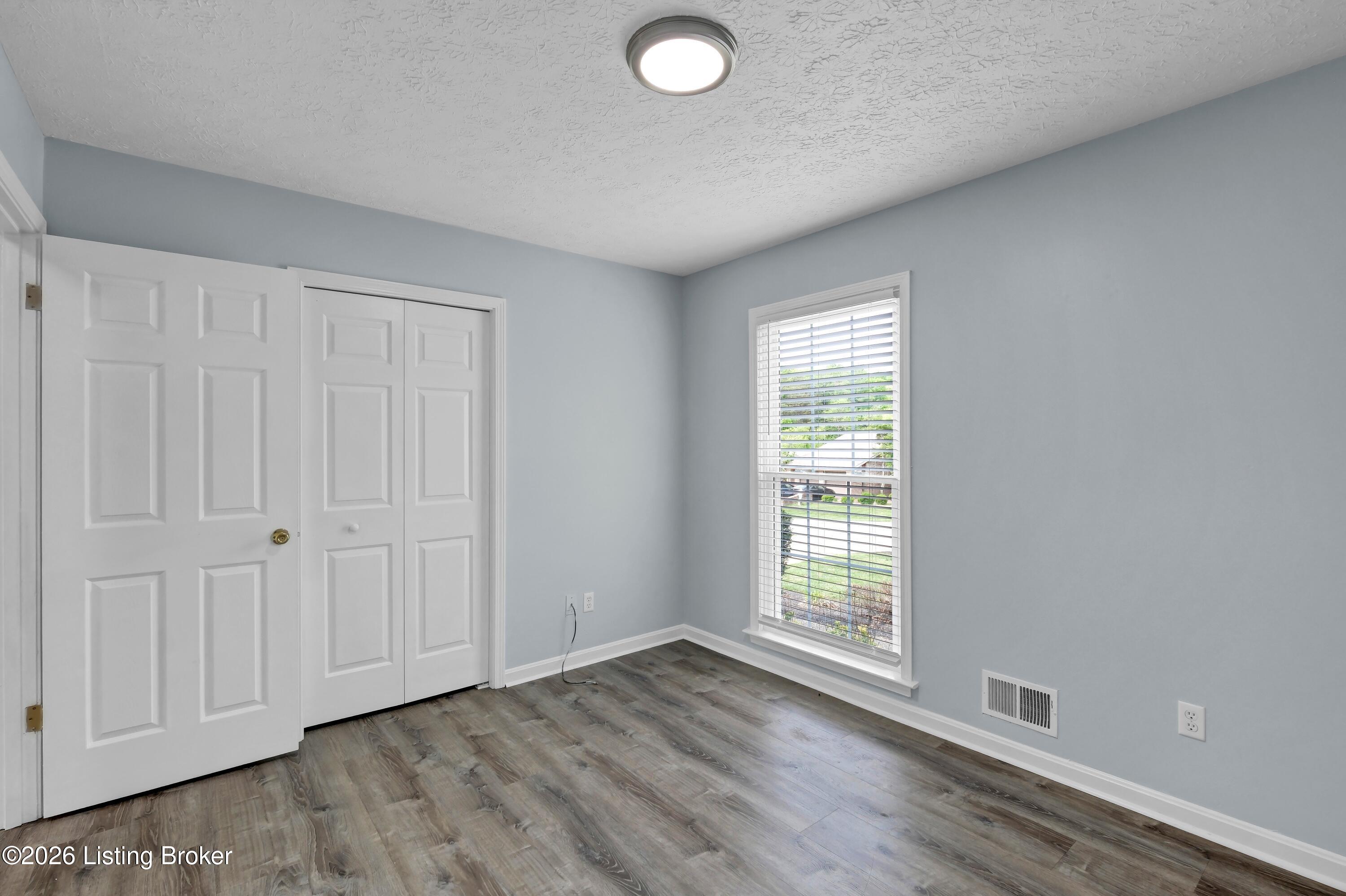 8203 Regal Pine Ct Property Photo 35