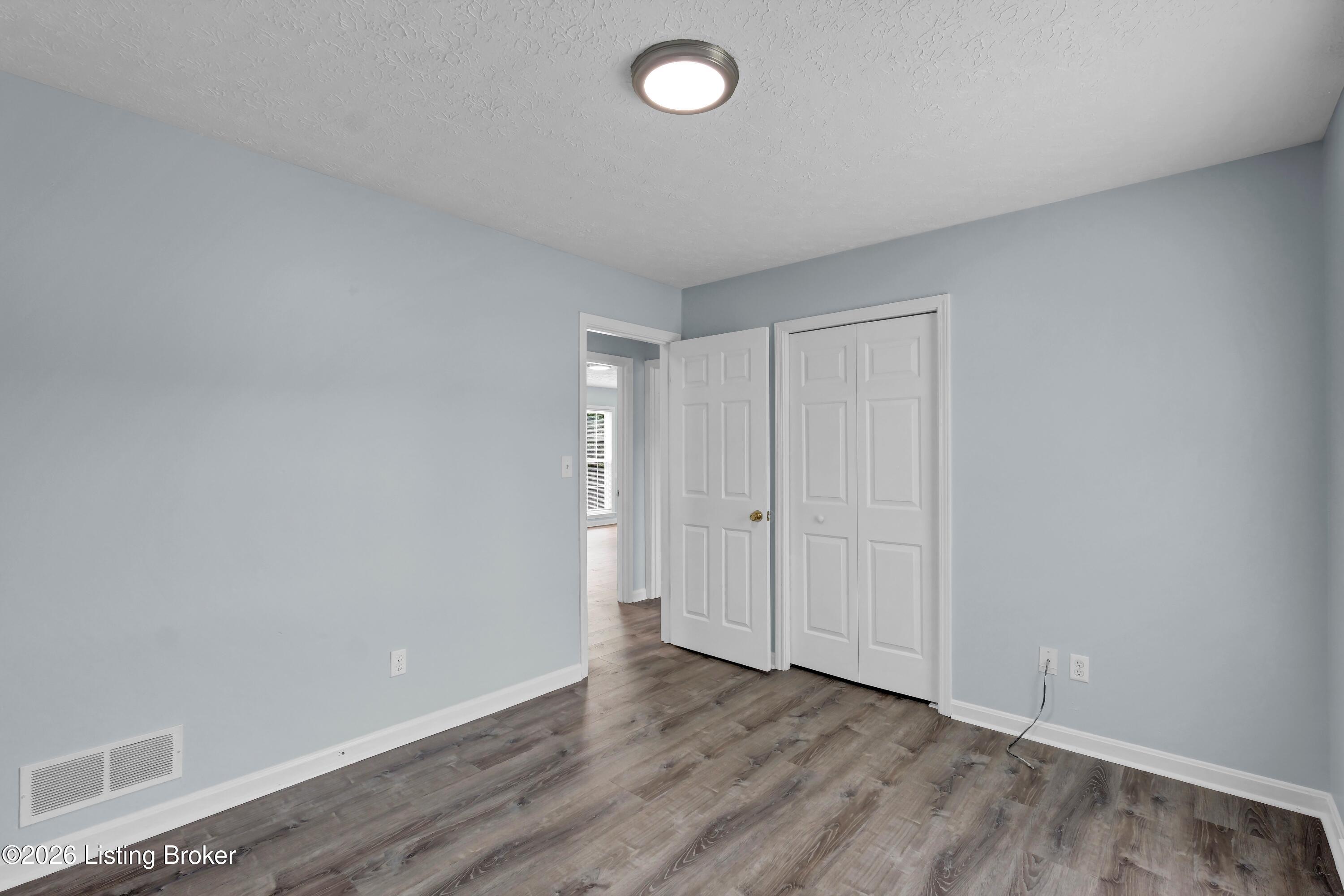 8203 Regal Pine Ct Property Photo 36