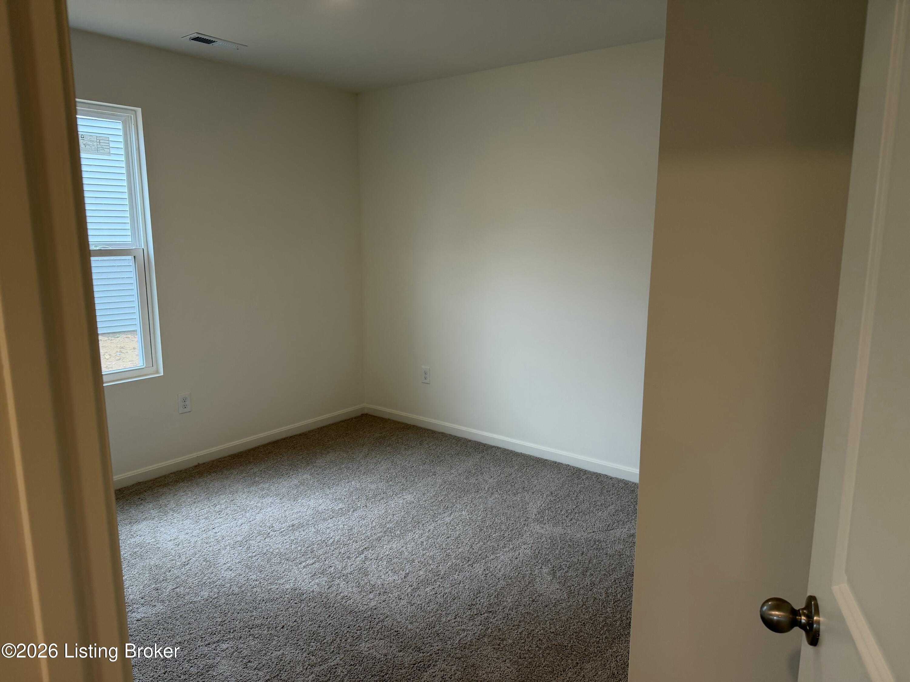557 Zelcova Dr Property Photo 10
