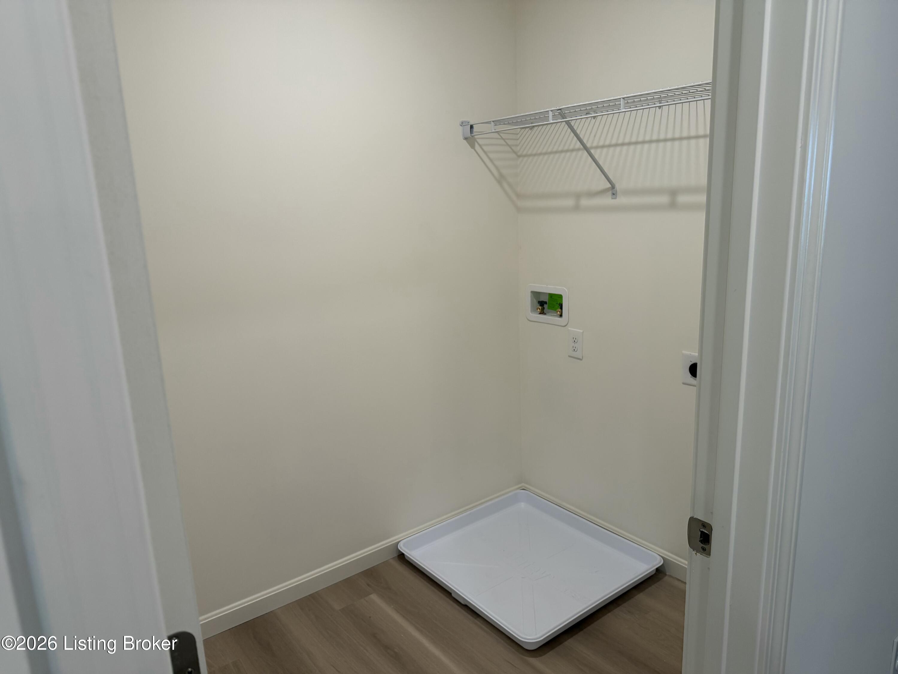 557 Zelcova Dr Property Photo 13