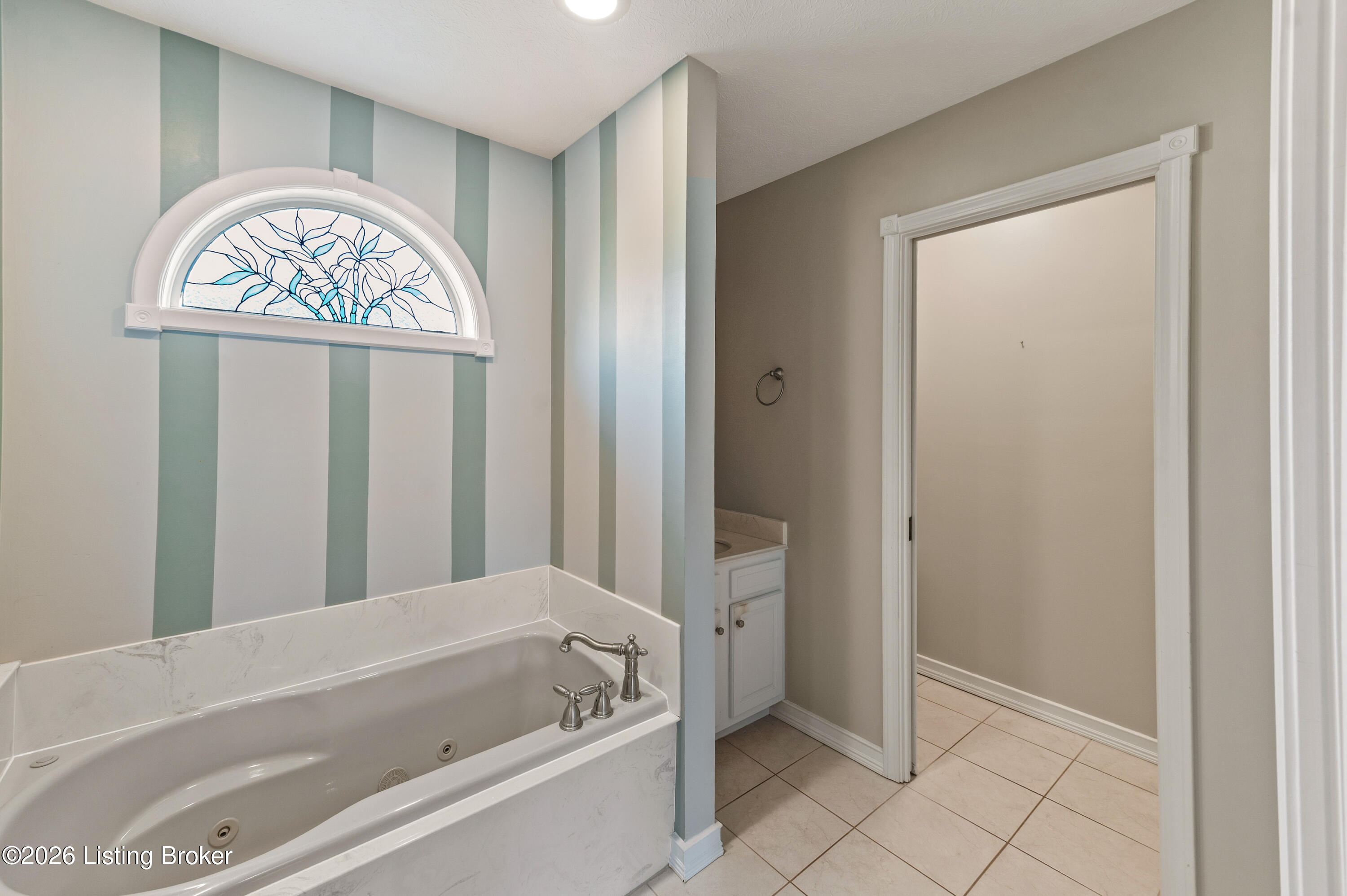 146 N Kristal Springs Dr Property Photo 43