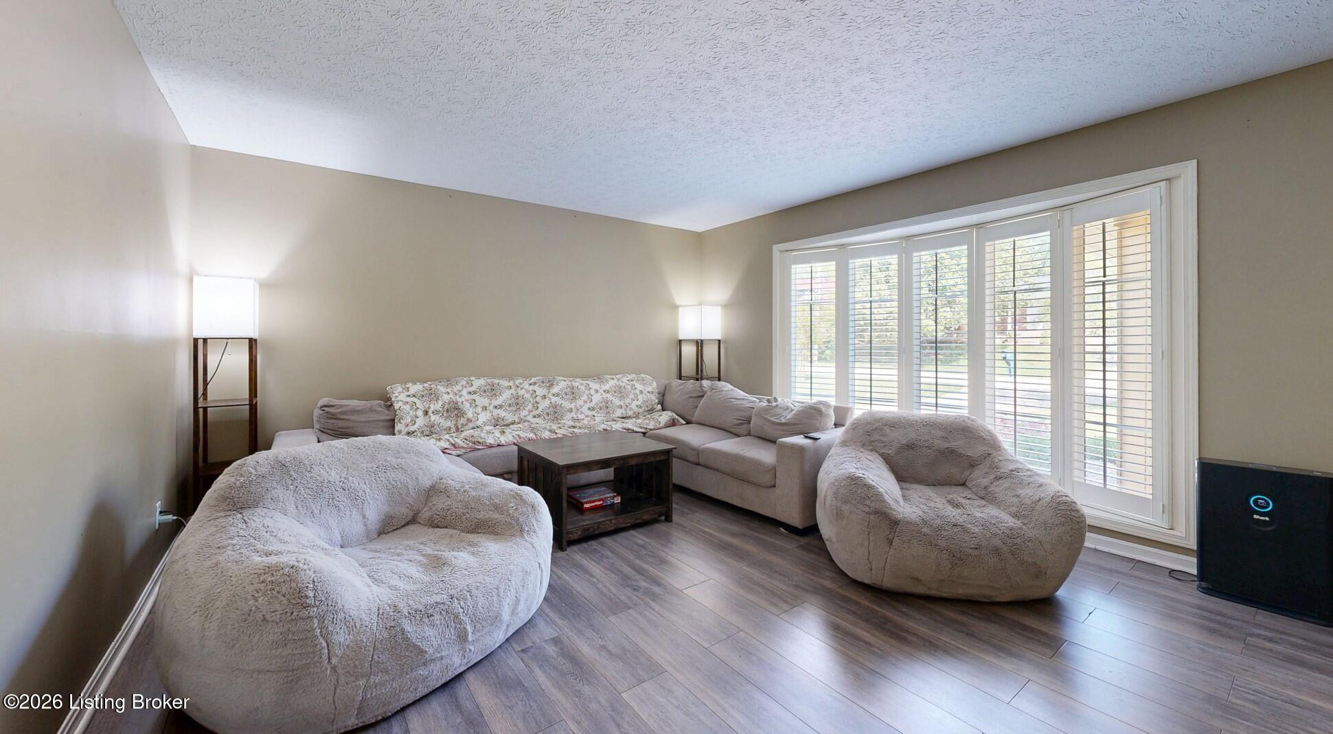 10706 Blackwood Rd Property Photo 12