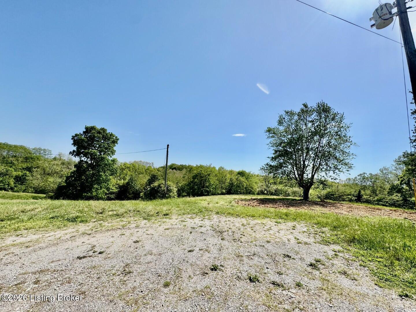 4053 Polin Rd Property Photo 5