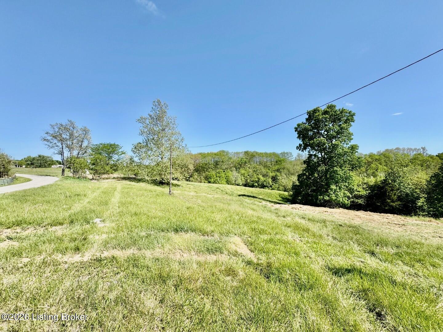 4053 Polin Rd Property Photo 9