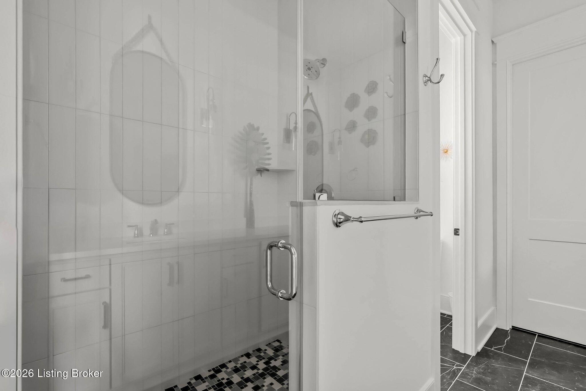 6005 Passionflower Dr Property Photo 32
