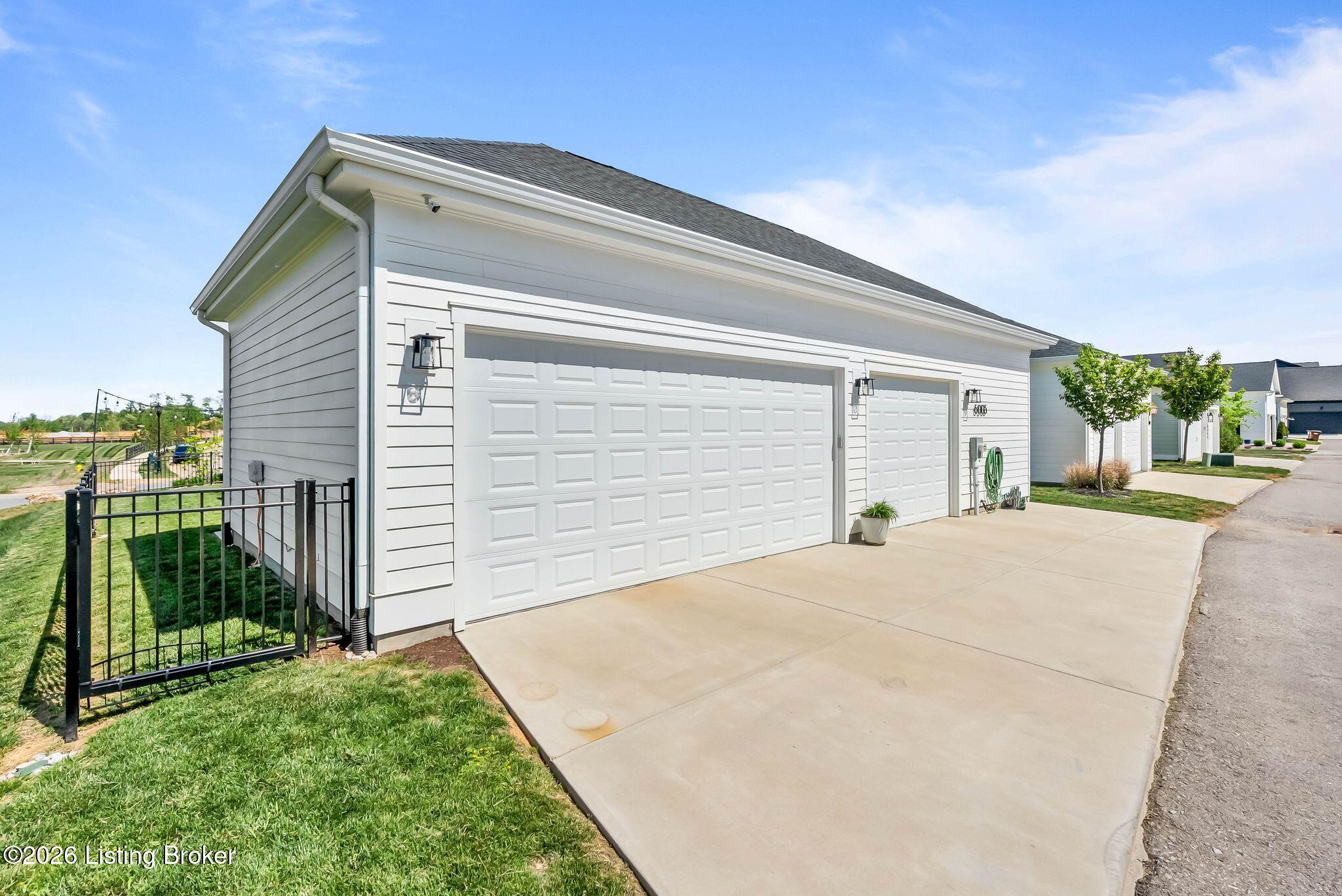 6005 Passionflower Dr Property Photo 65