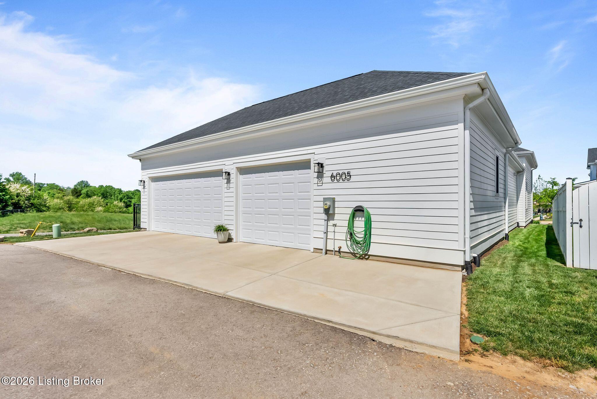6005 Passionflower Dr Property Photo 66