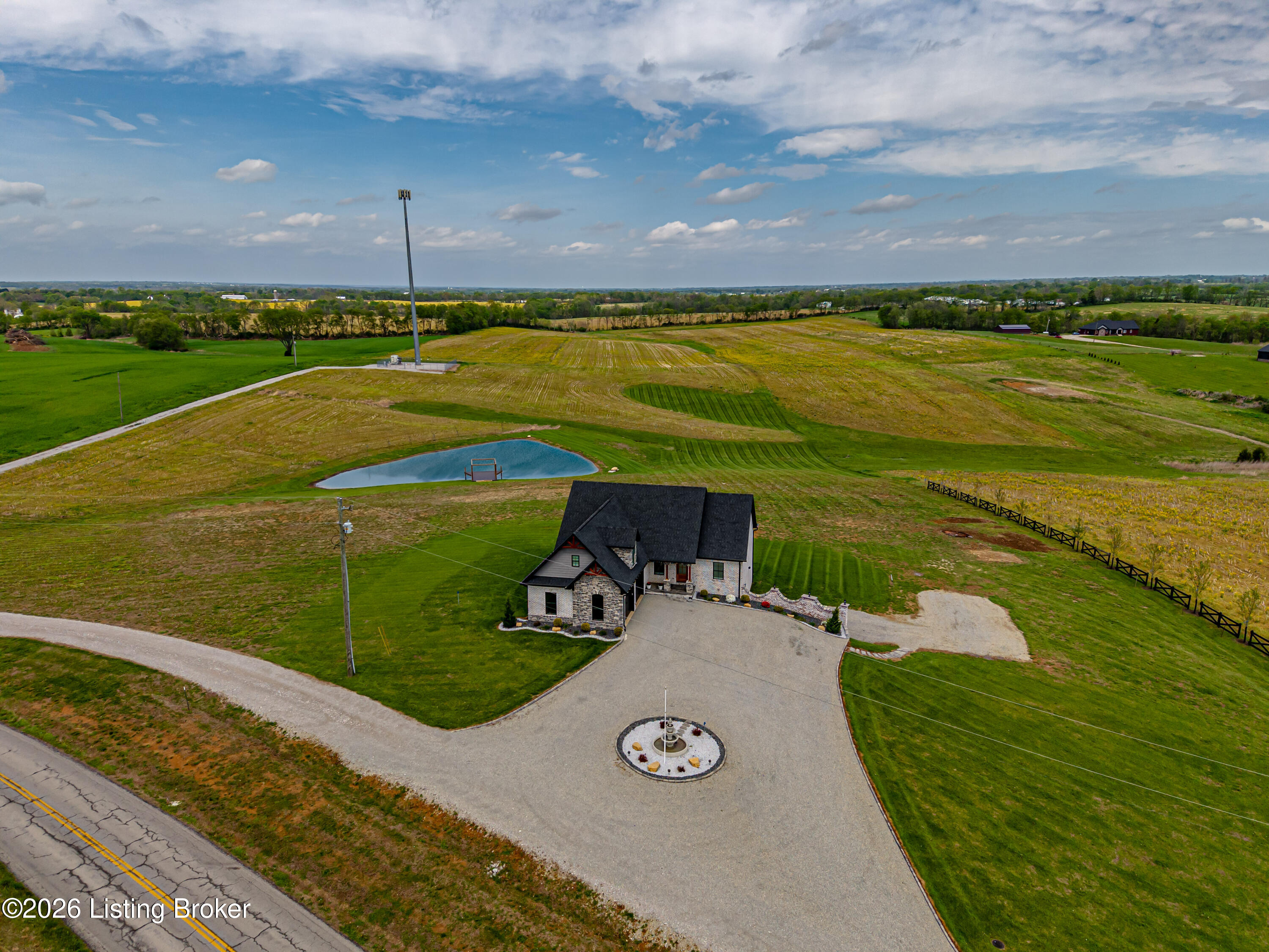 140 Stringtown Rd Property Photo 1