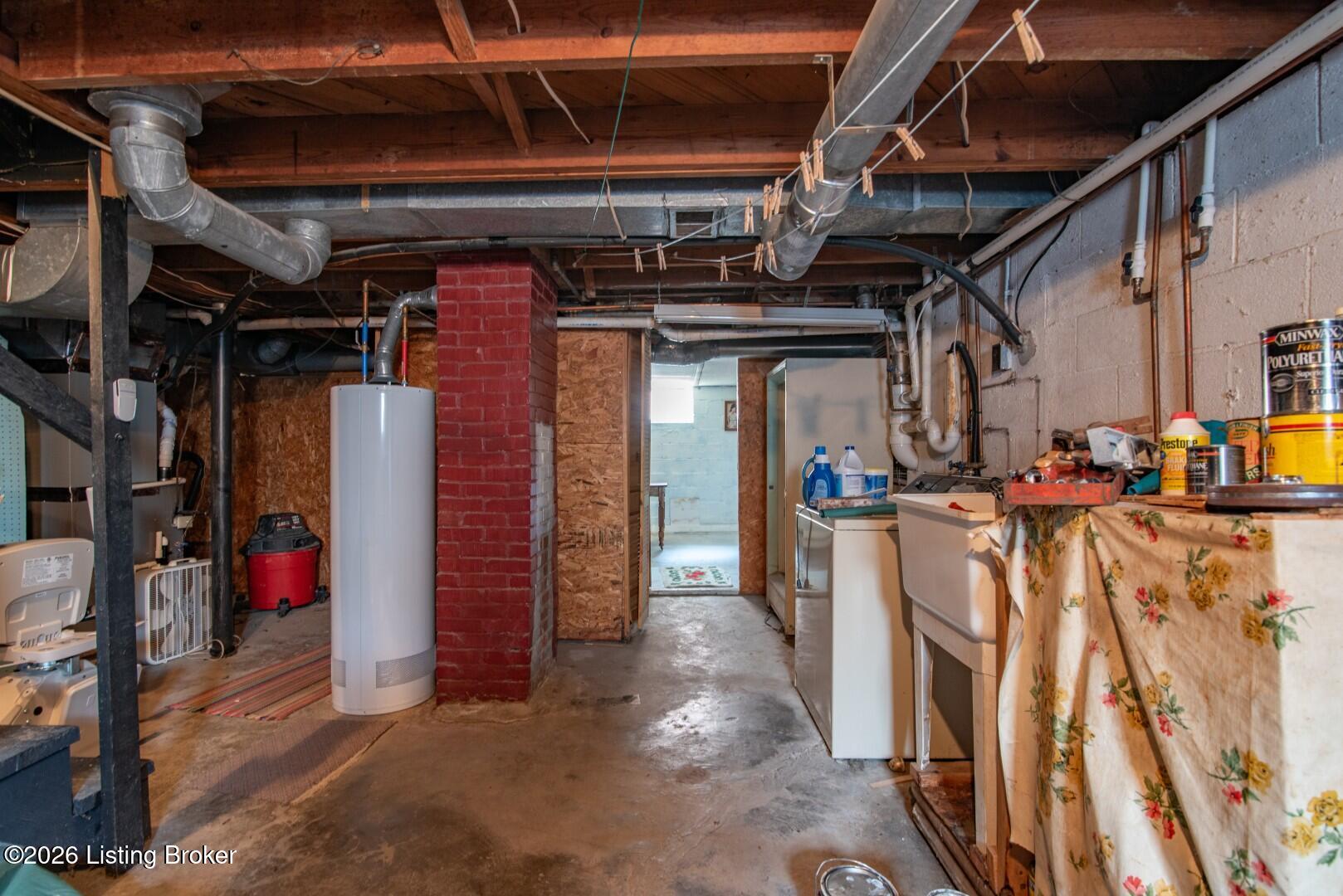 642 N Miles St Property Photo 39