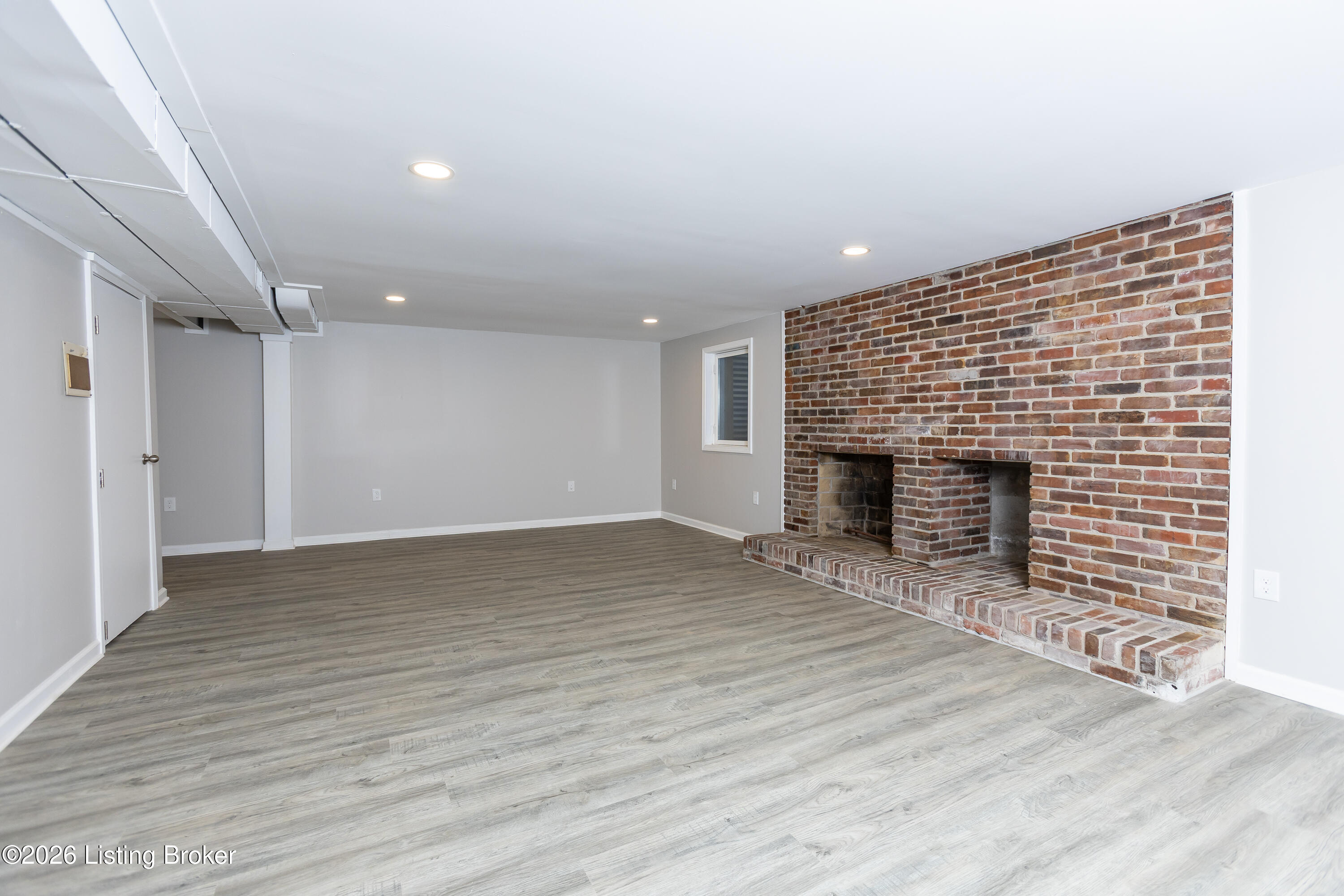 1105 Old Cannons Ln Property Photo 28