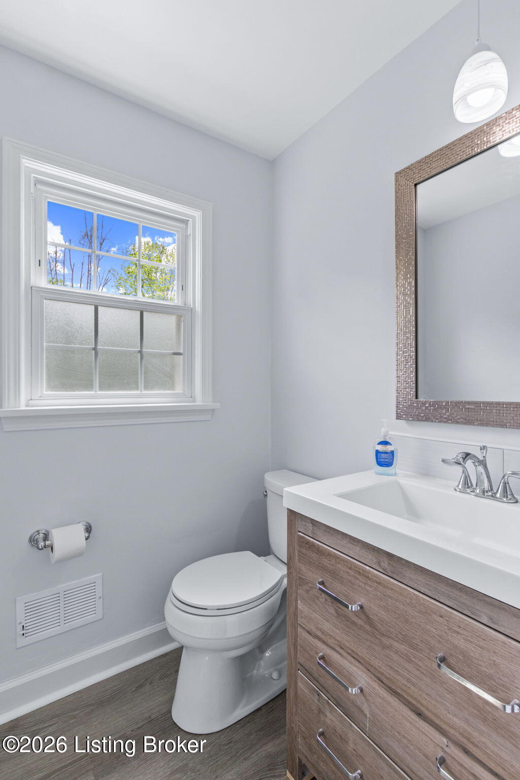 1107 Bruce Wood Ct Property Photo 23