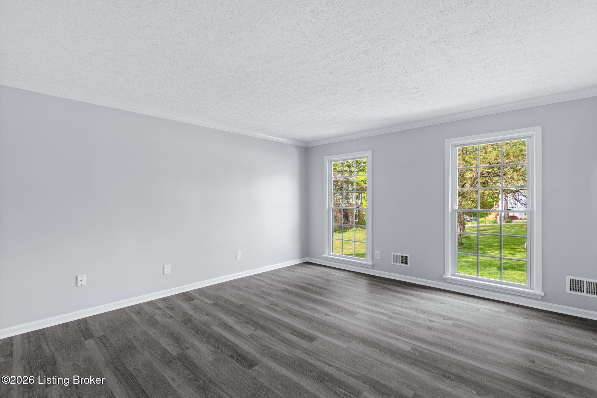 1107 Bruce Wood Ct Property Photo 32