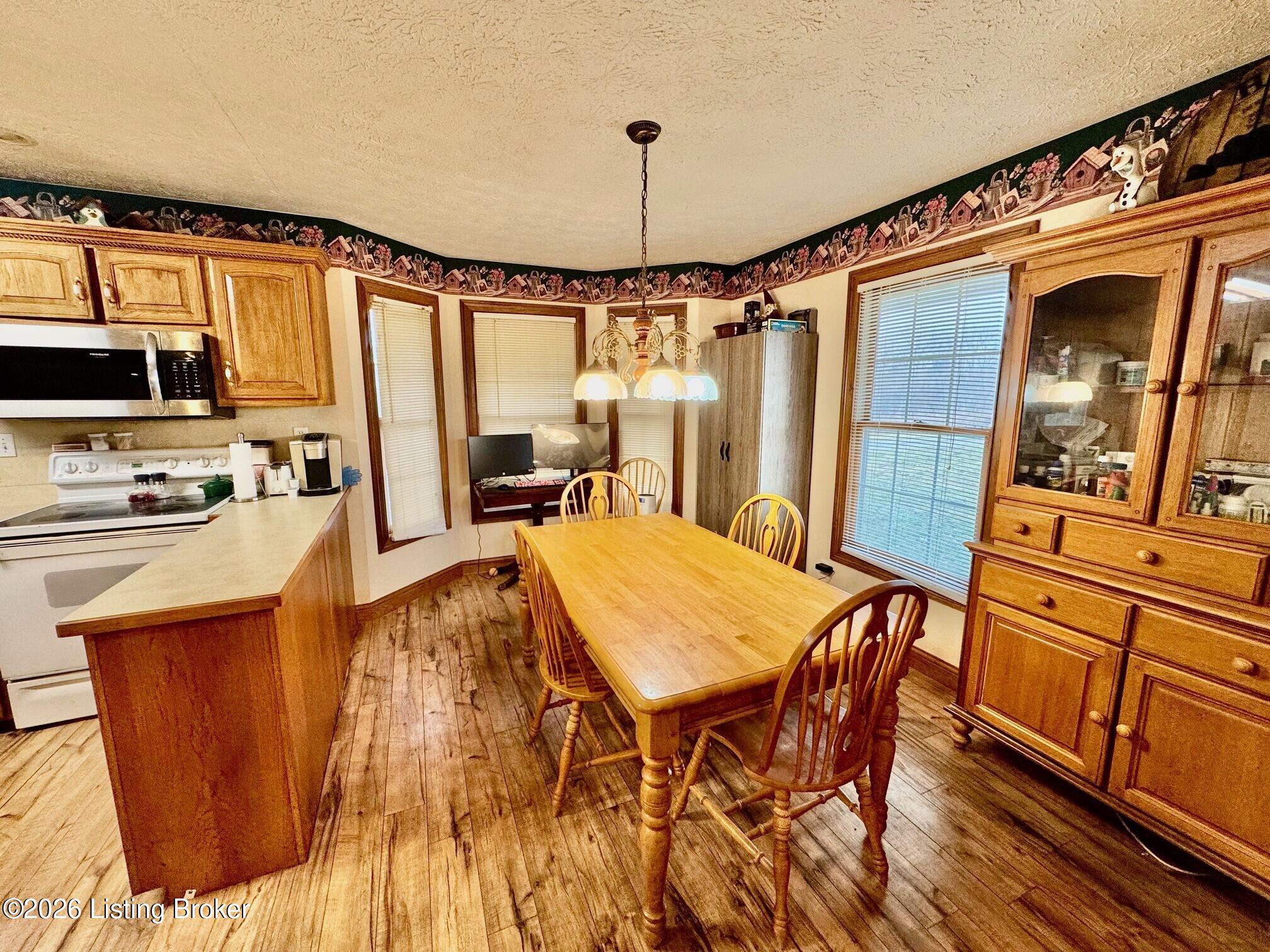 6693 Chaplin Rd Property Photo 8