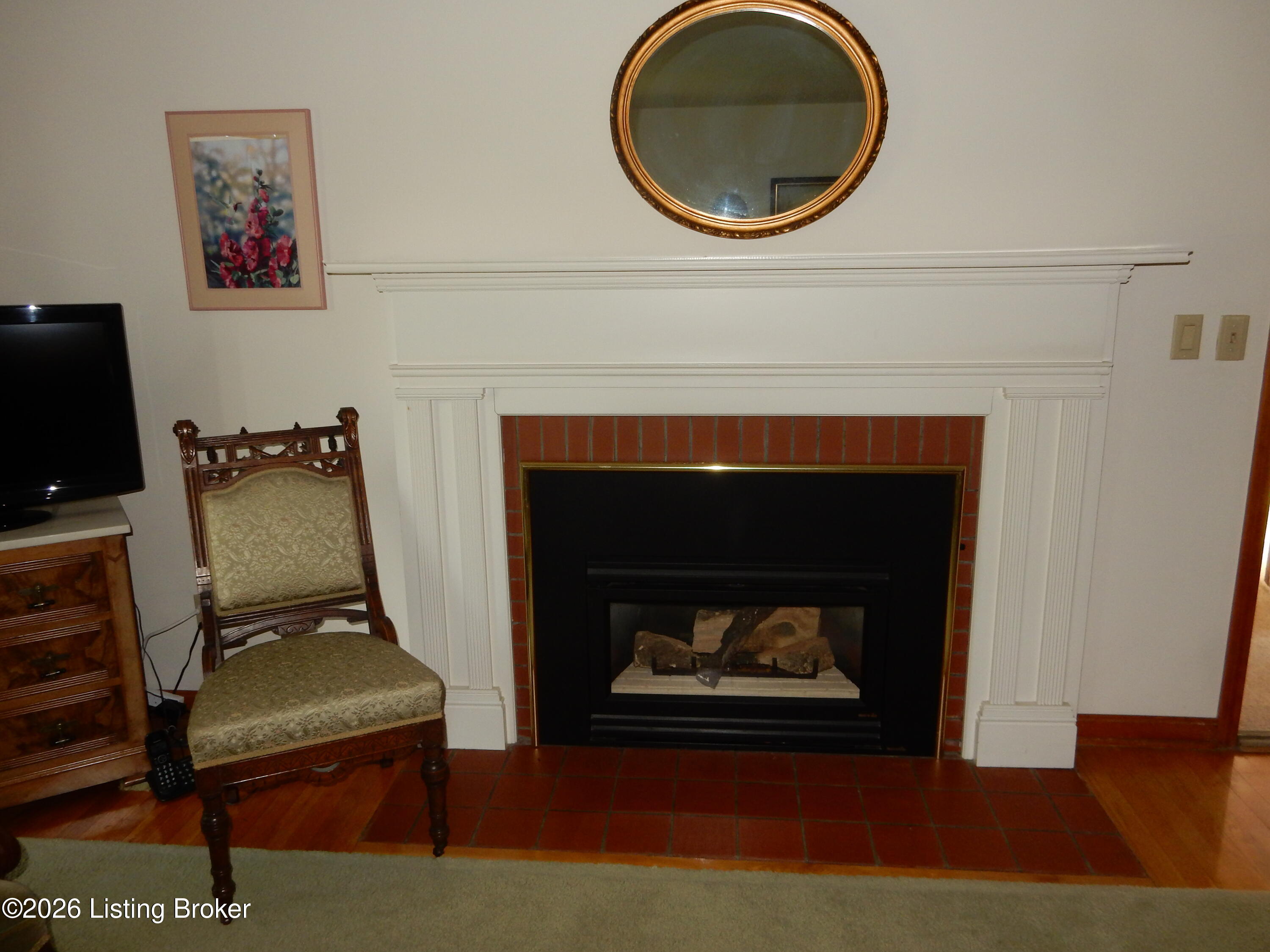 283 Tollview Dr Property Photo 6