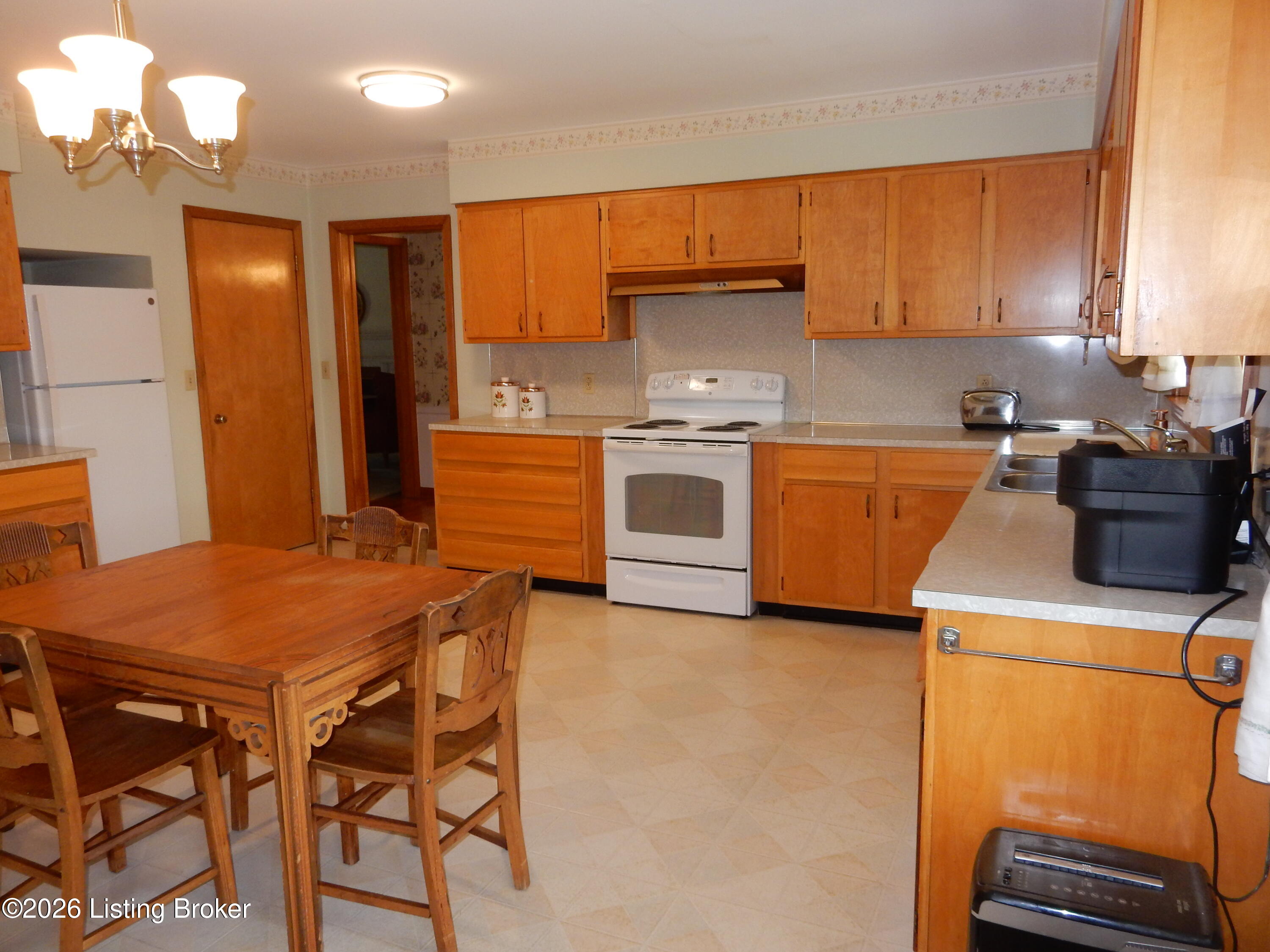 283 Tollview Dr Property Photo 14