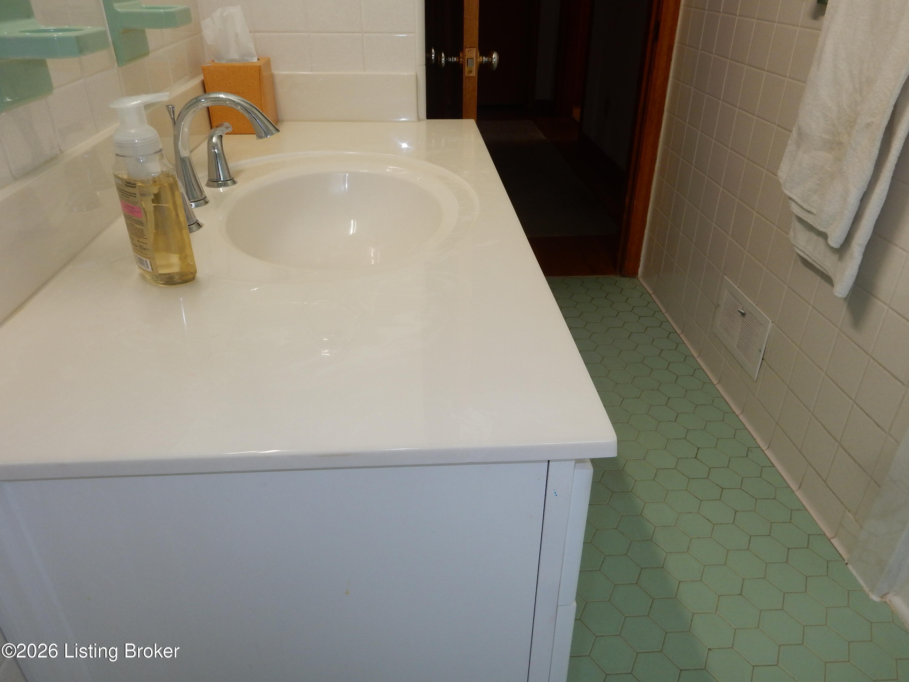 283 Tollview Dr Property Photo 25