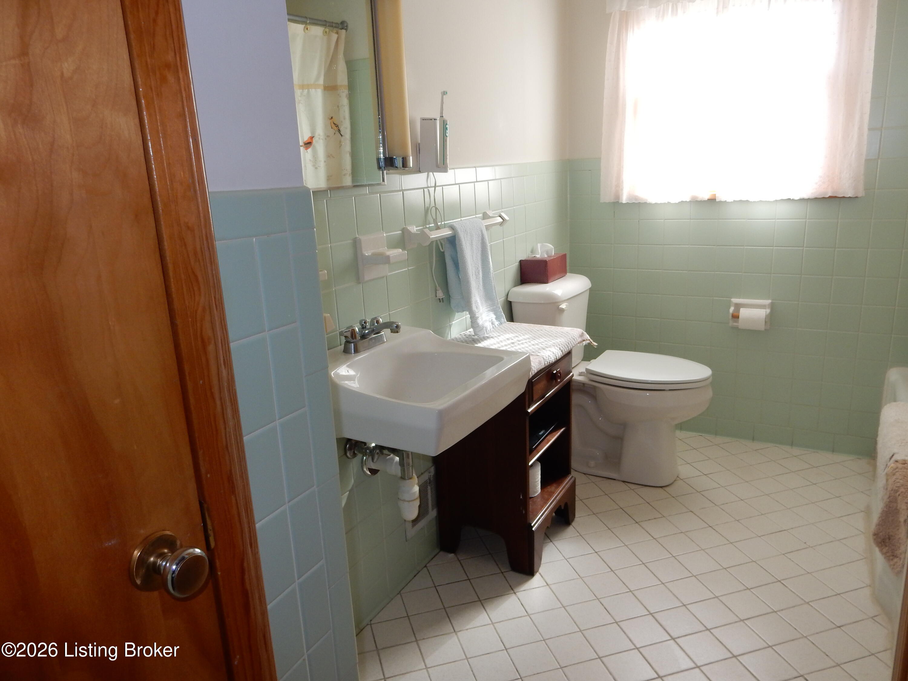 283 Tollview Dr Property Photo 34