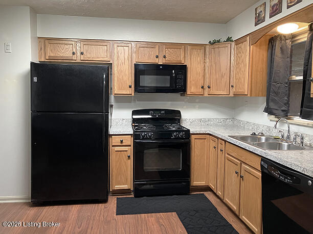 9616 Lyric Ln Property Photo 13