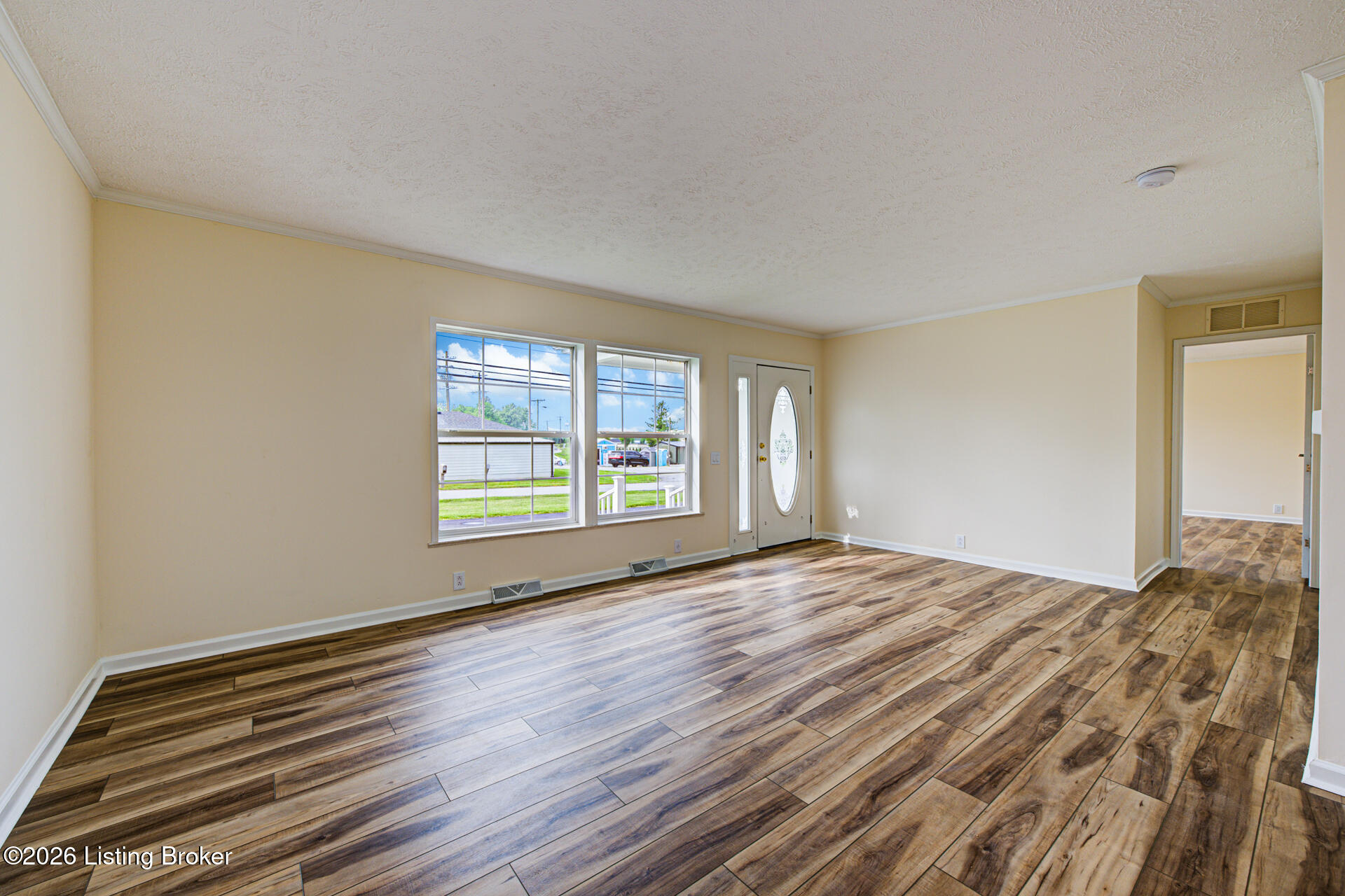 3411 Cedar Point Ln Property Photo 6