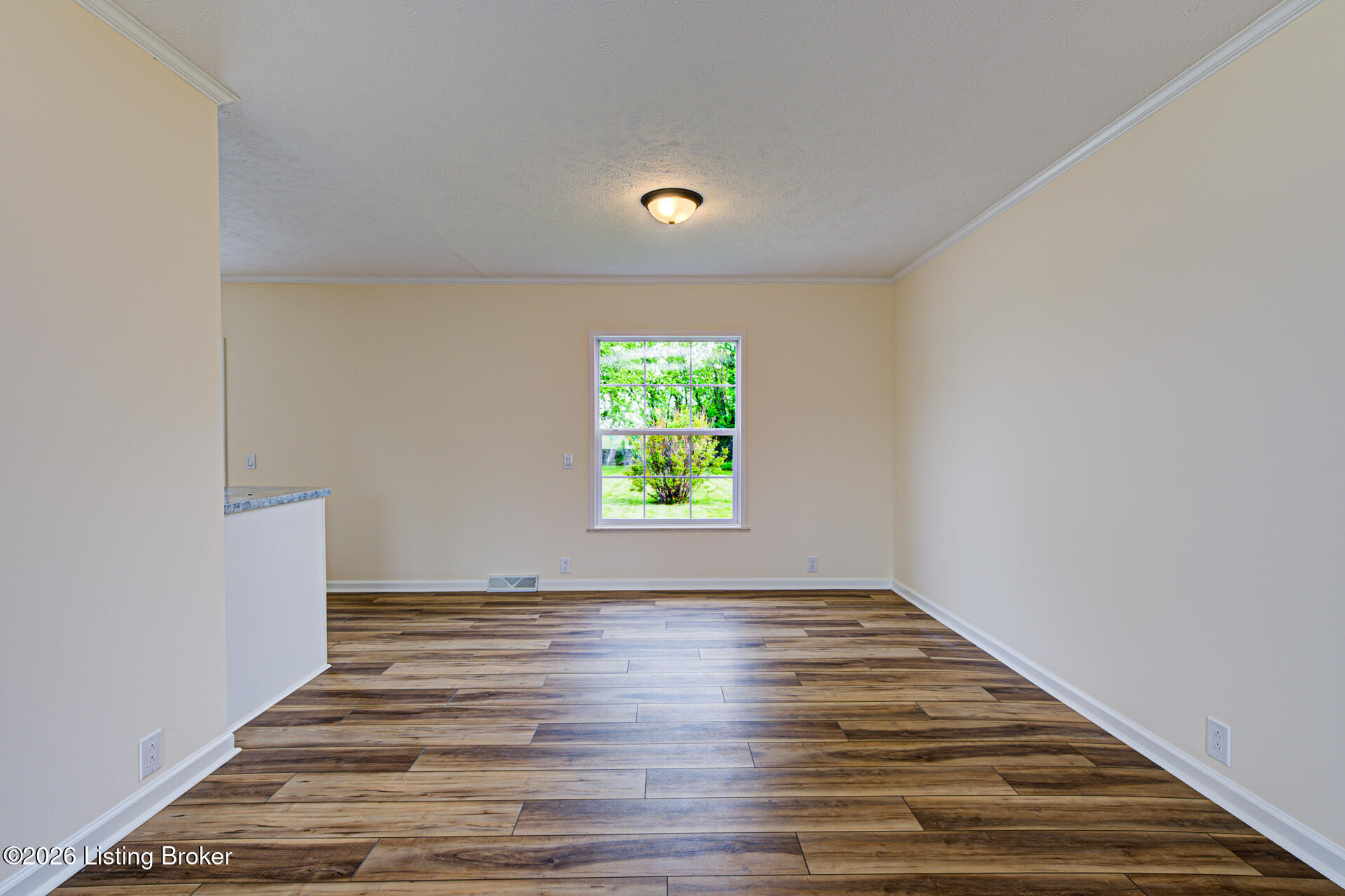 3411 Cedar Point Ln Property Photo 7