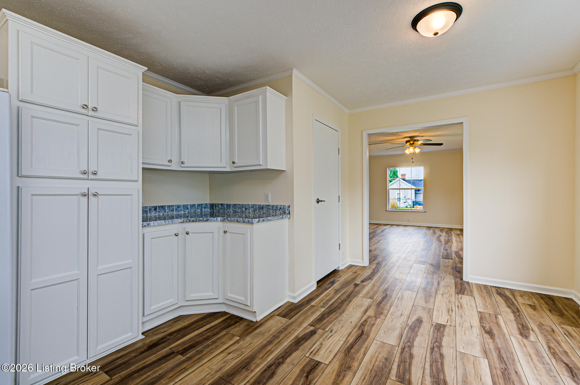3411 Cedar Point Ln Property Photo 13