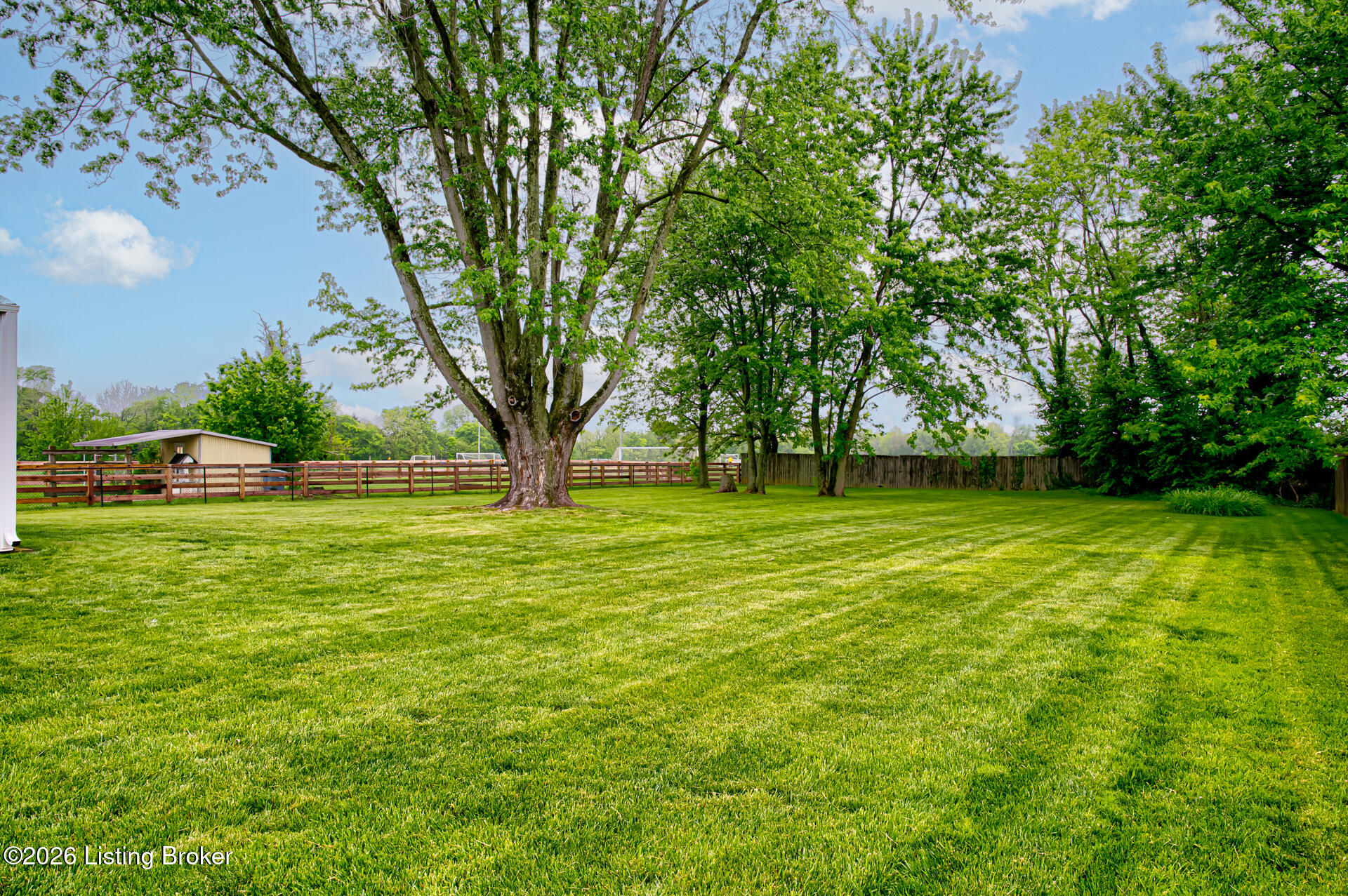 3411 Cedar Point Ln Property Photo 42