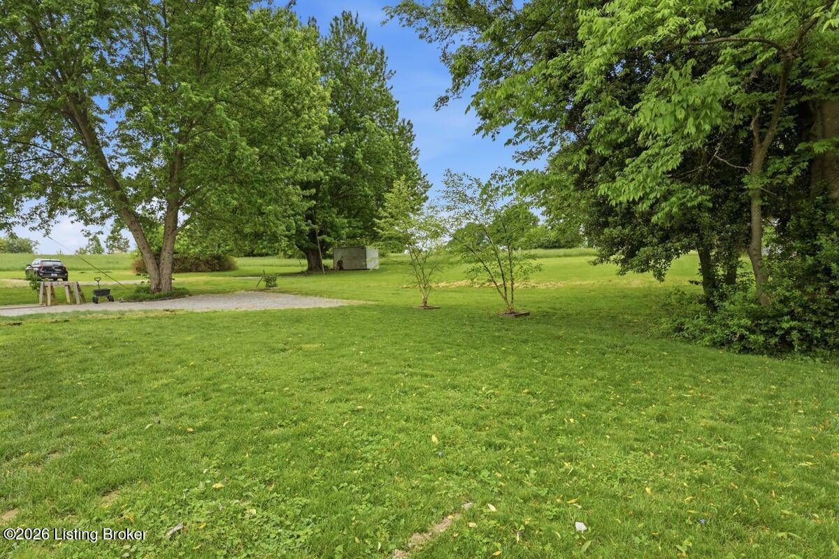 212 Lilac Rd Property Photo 18