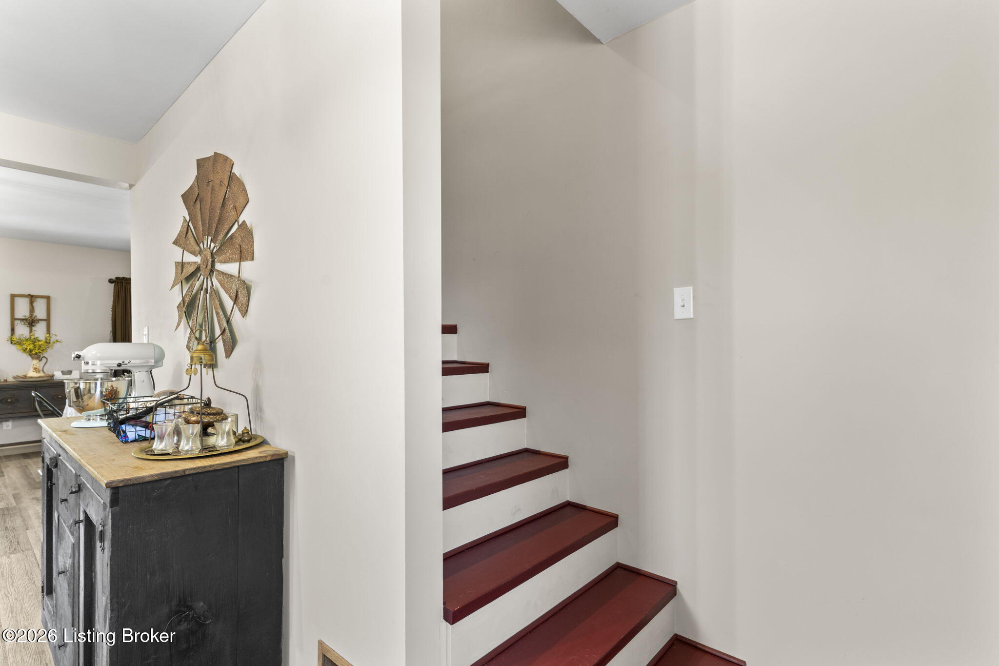 827 Rodgers Rd Property Photo 54
