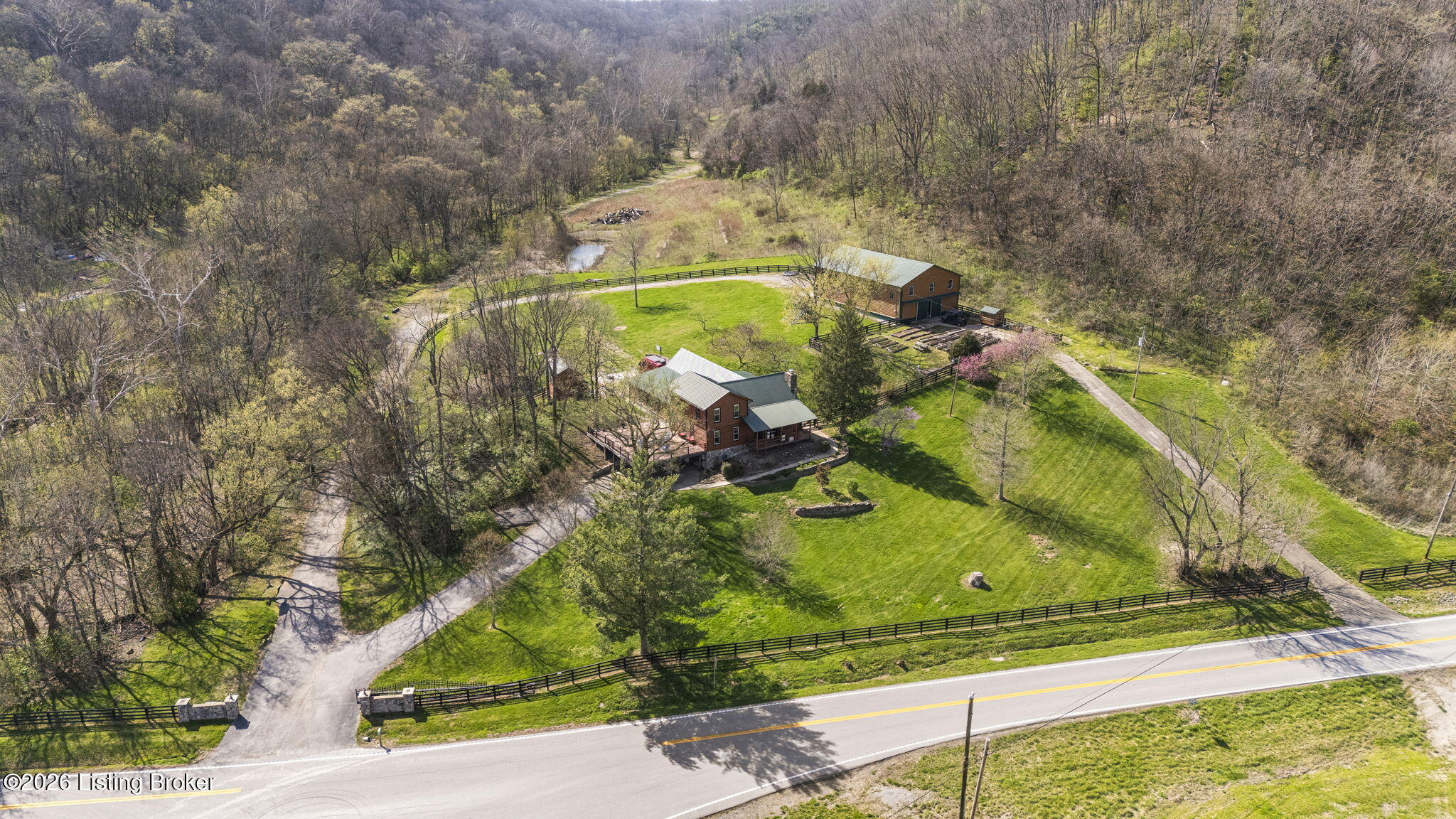 2502 Highway 55 Property Photo 31