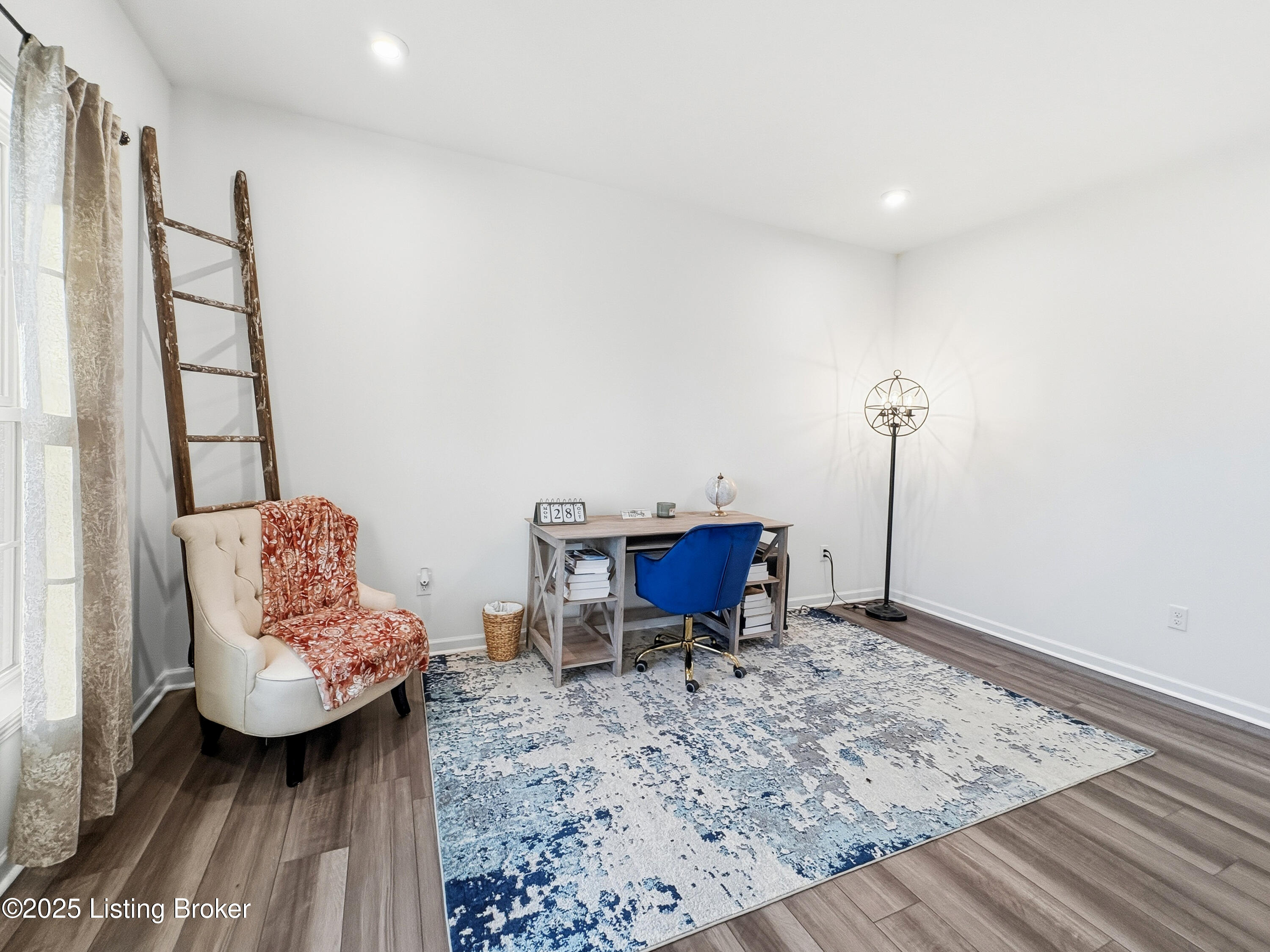 138 Sunflower Blvd Property Photo 9