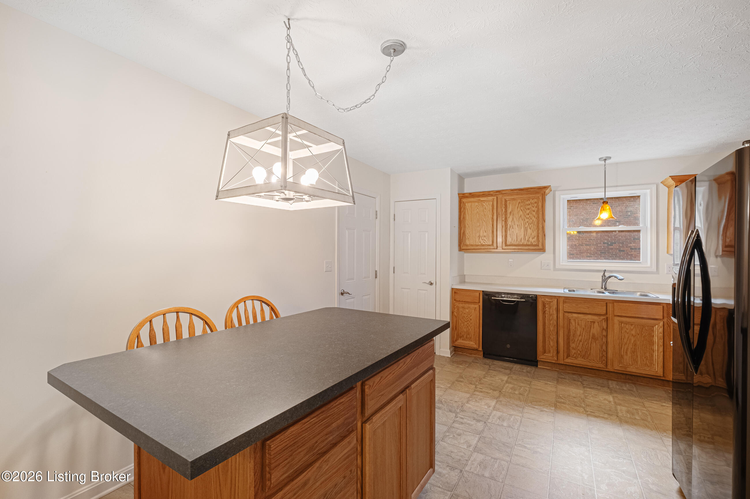 411 Wood Springs Rd Property Photo 15