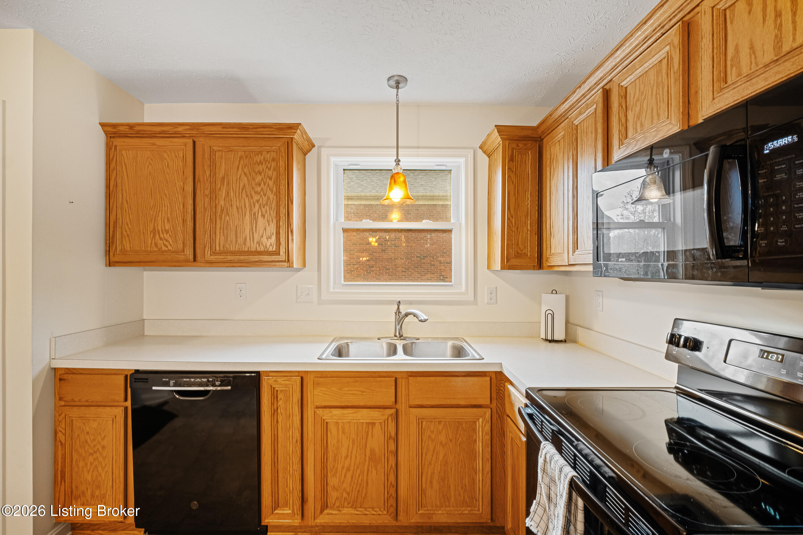 411 Wood Springs Rd Property Photo 17
