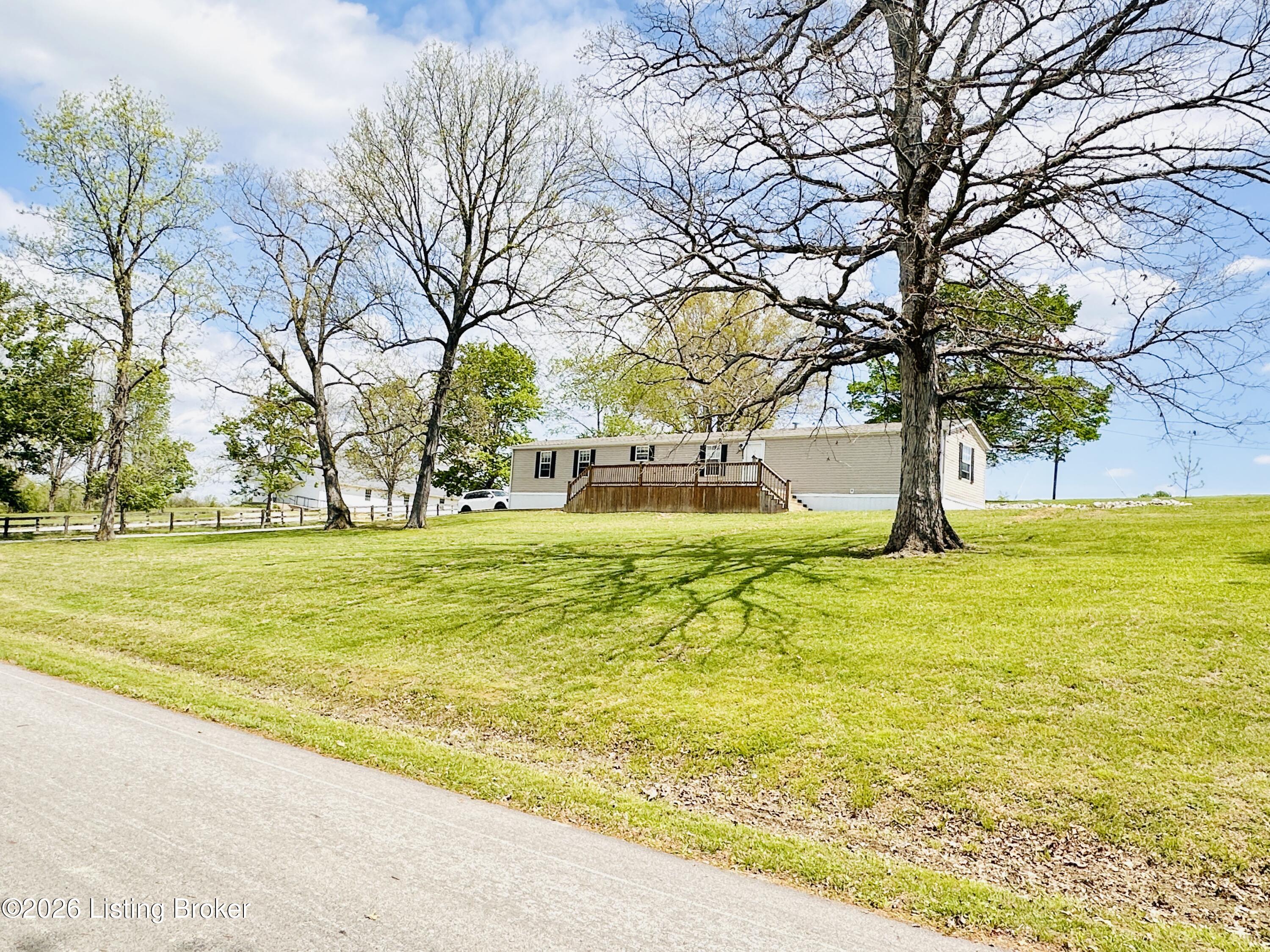 150 Higgs Rd Property Photo 3