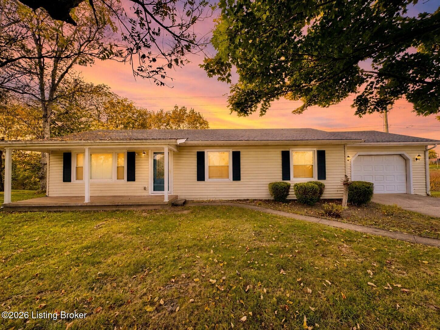 6374 Mackville Rd Property Photo 1