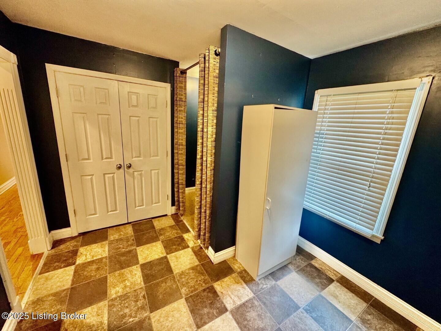6374 Mackville Rd Property Photo 15