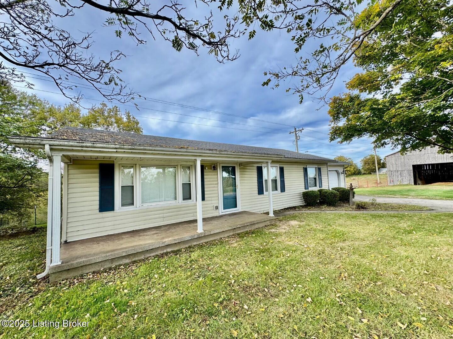 6374 Mackville Rd Property Photo 25