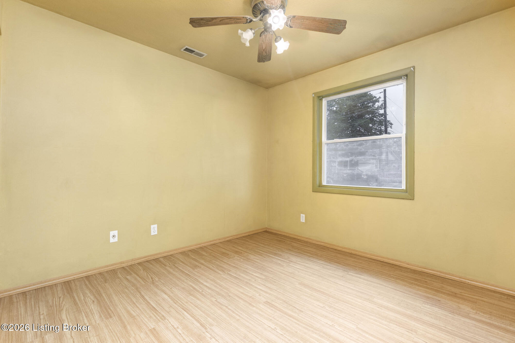 9801 Chambers Ct Property Photo 22