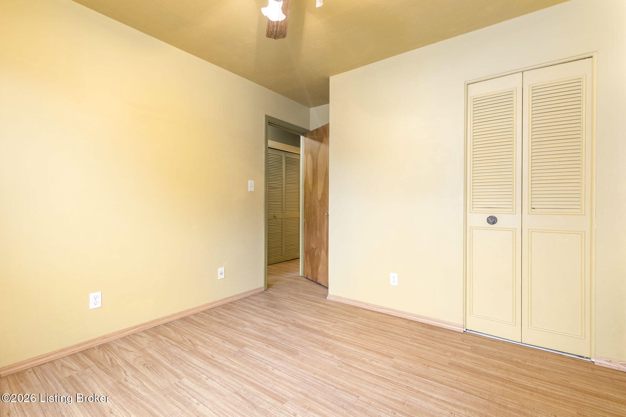 9801 Chambers Ct Property Photo 23