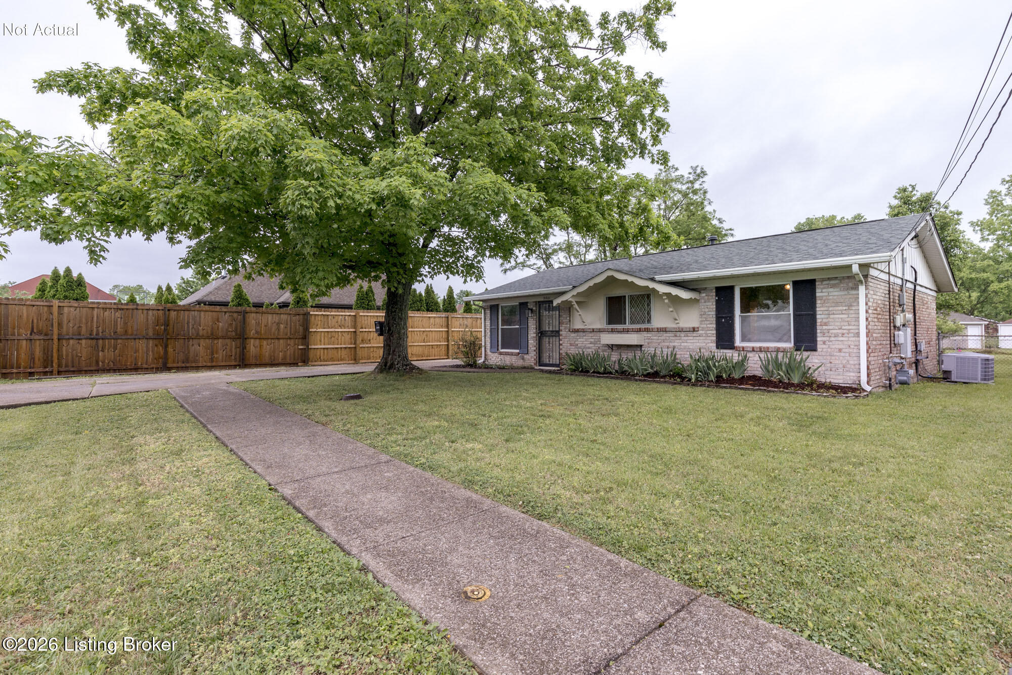9801 Chambers Ct Property Photo 40