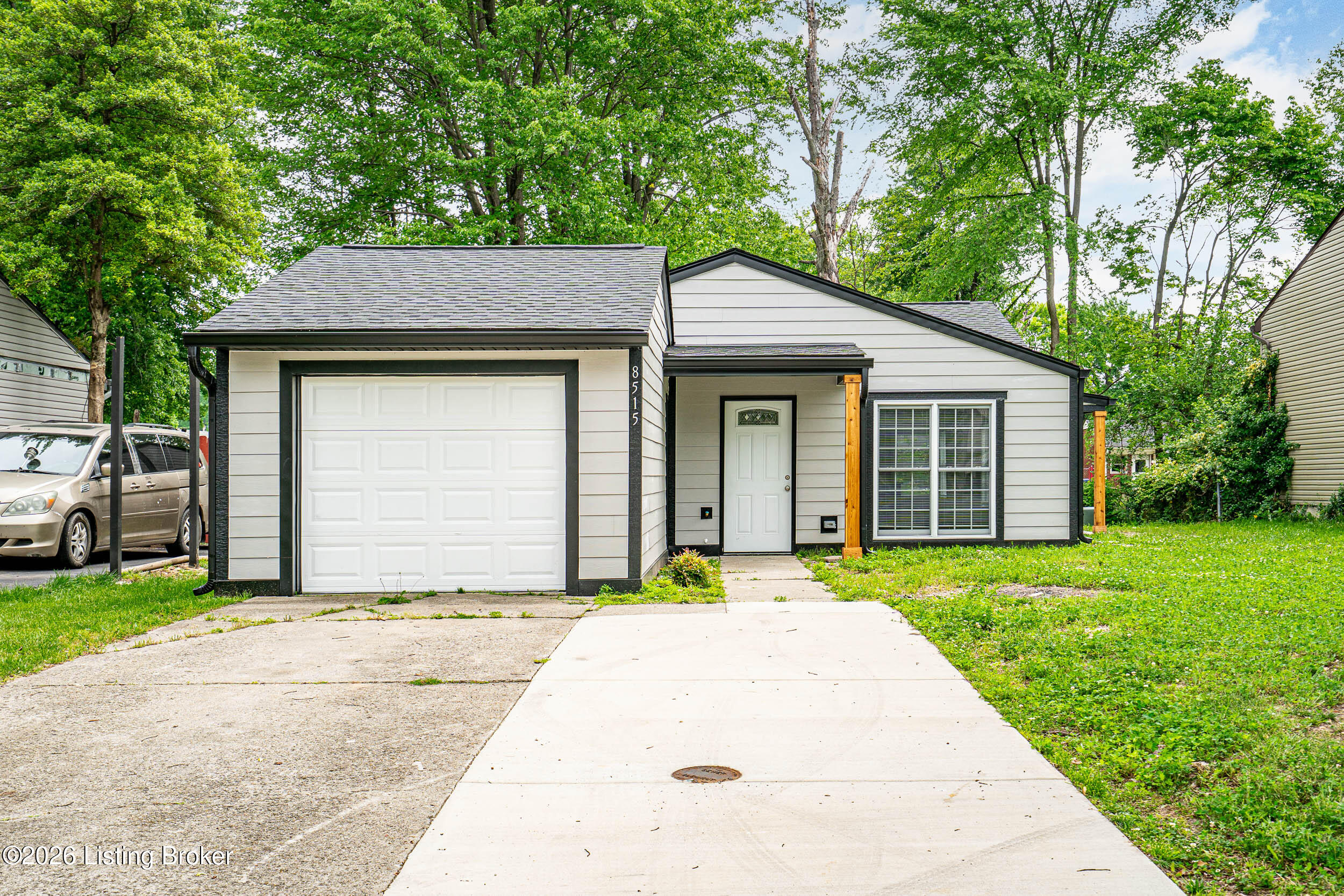 8515 Coco Ct Property Photo 1