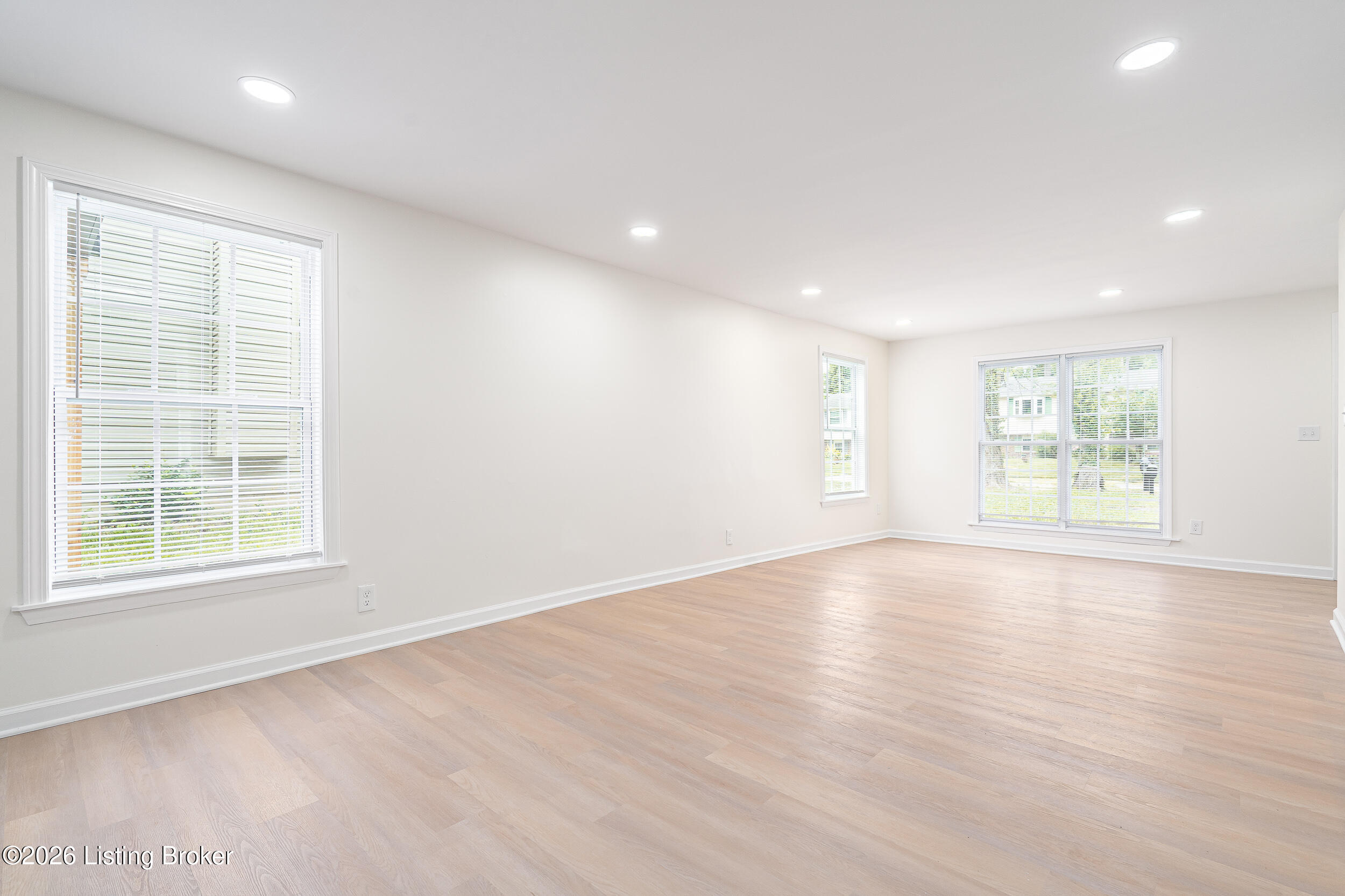 8515 Coco Ct Property Photo 6