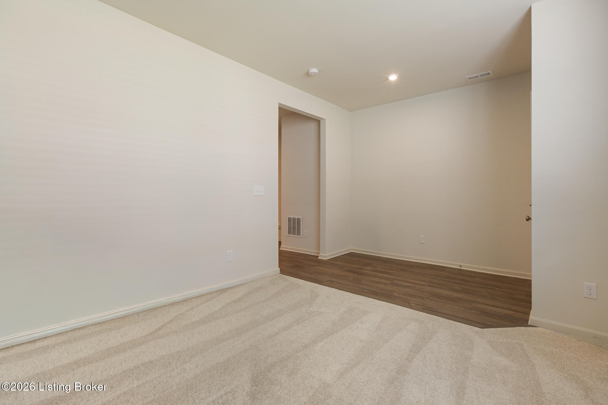 1029 Dry Run Ct Property Photo 18