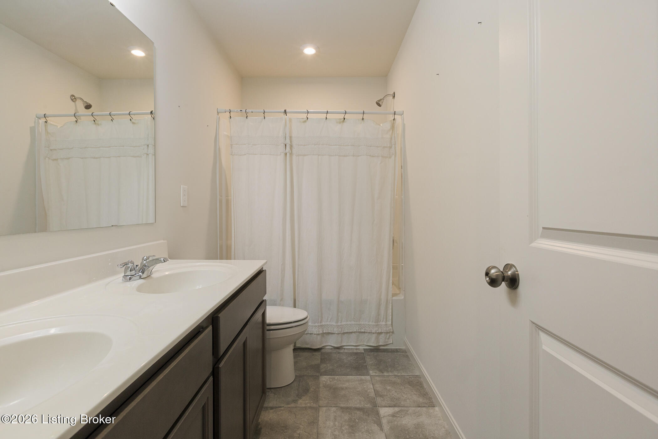 1029 Dry Run Ct Property Photo 59