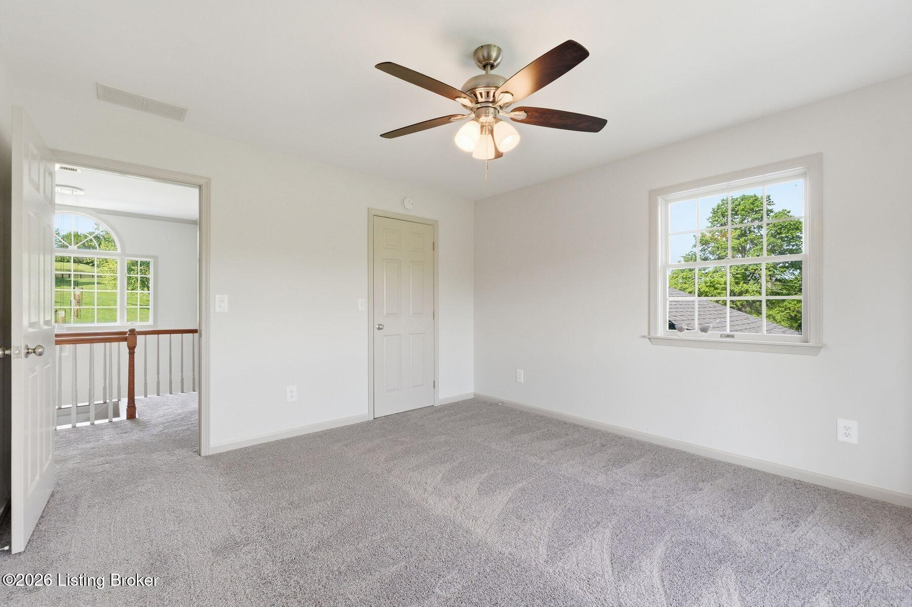 1701 Acorn Ln Property Photo 33