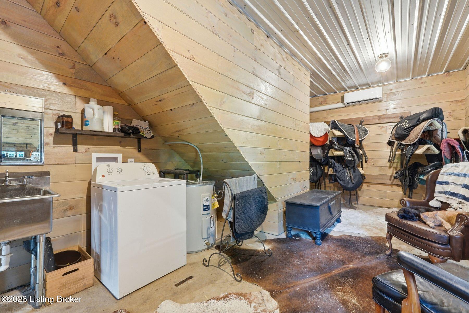 1701 Acorn Ln Property Photo 55