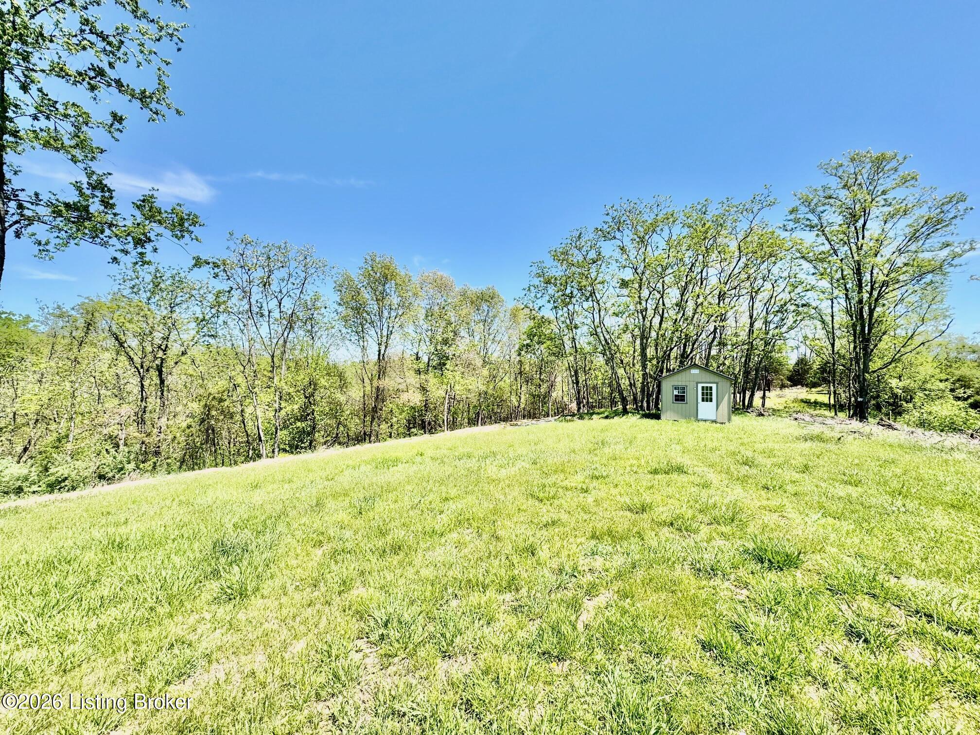 1041 Mays Rd Property Photo 4